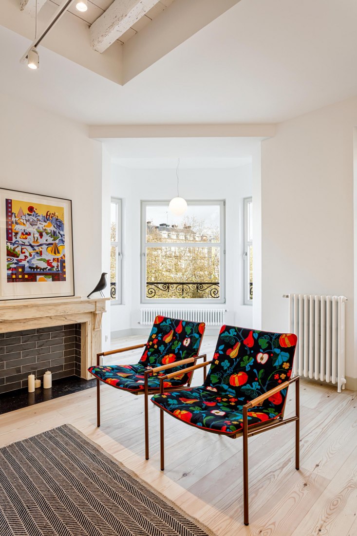 Dos apartamentos Elkano por Pauzarq. Fotografía por Aitor Estévez