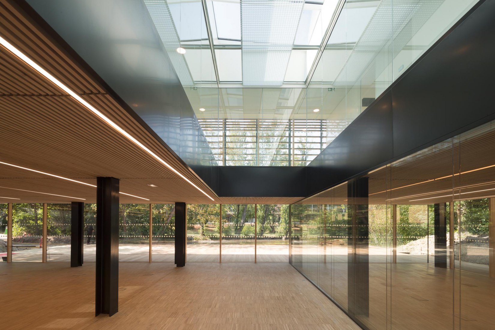 Transformación del Château Laboissière en una escuela de música y danza, Fontenay-aux-Roses, Hauts-de-Seine, arquitecto Pierre-Louis Faloci, 2014-2017. Fotografía Daniel Osso.