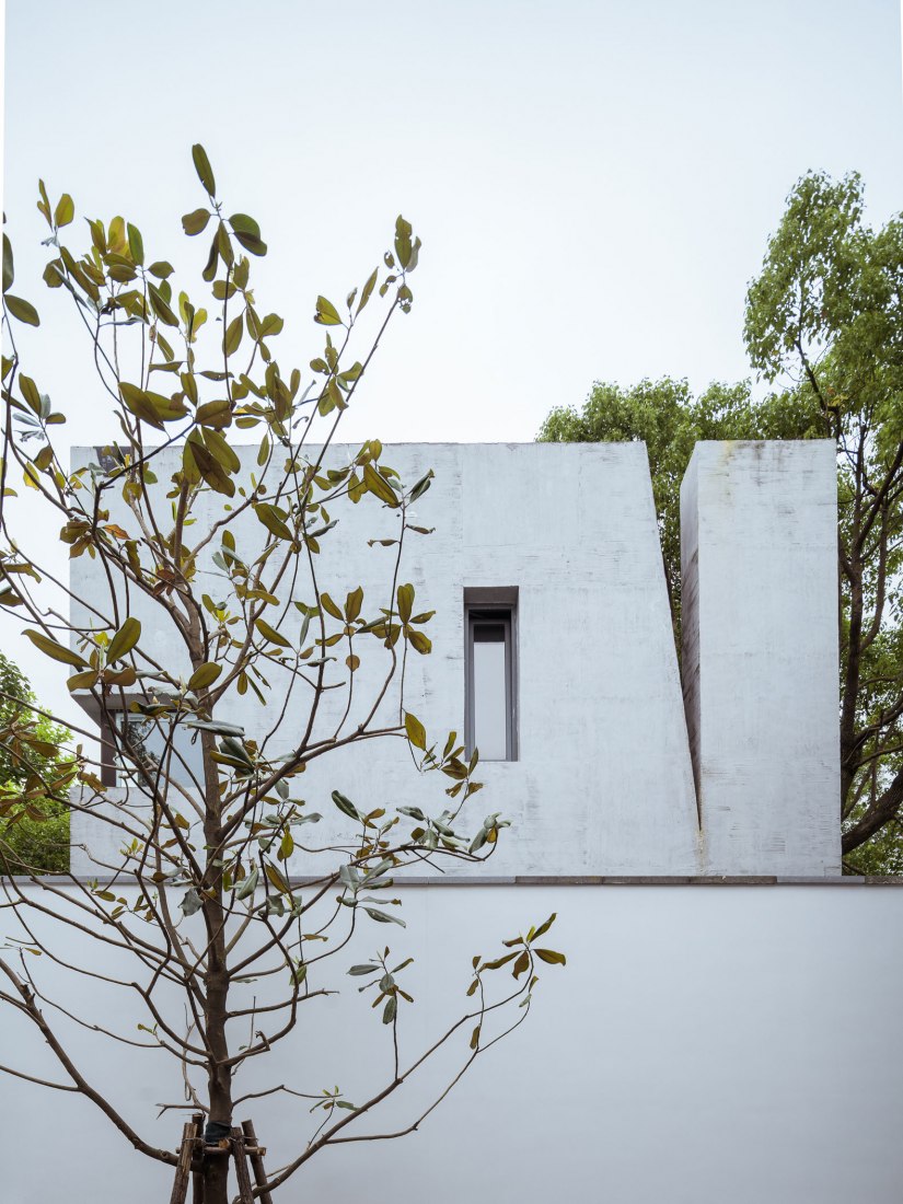 Plain house por Wutopia Lab. Fotografía © CreatAR