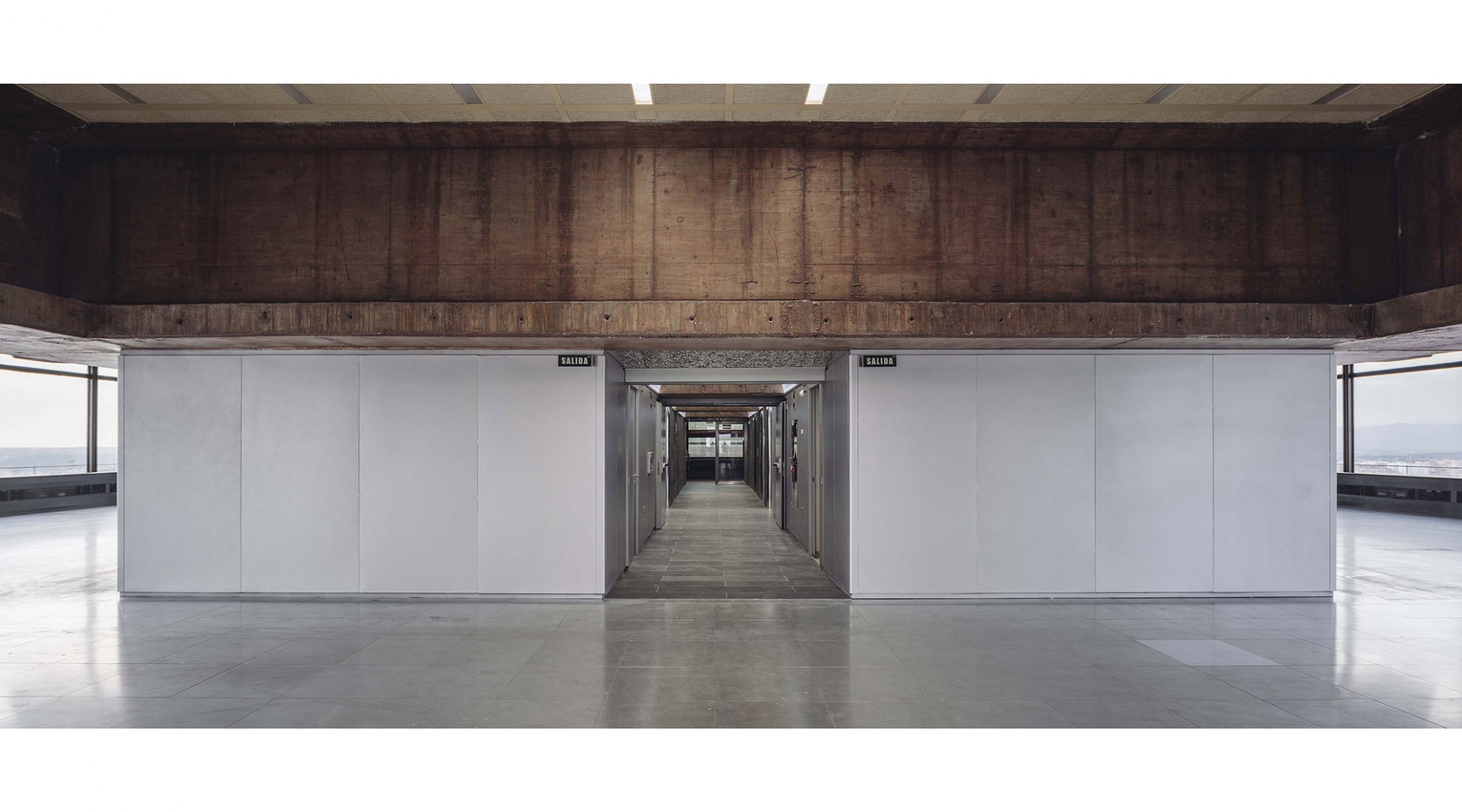 Proyecto de Rehabilitación de Edificio Castellana 81 (Antiguo Banco de Bilbao) por Antonio Ruiz Barbarin. Fotografía por Imagen Subliminal: Miguel de Guzmán + Rocío Romero.
