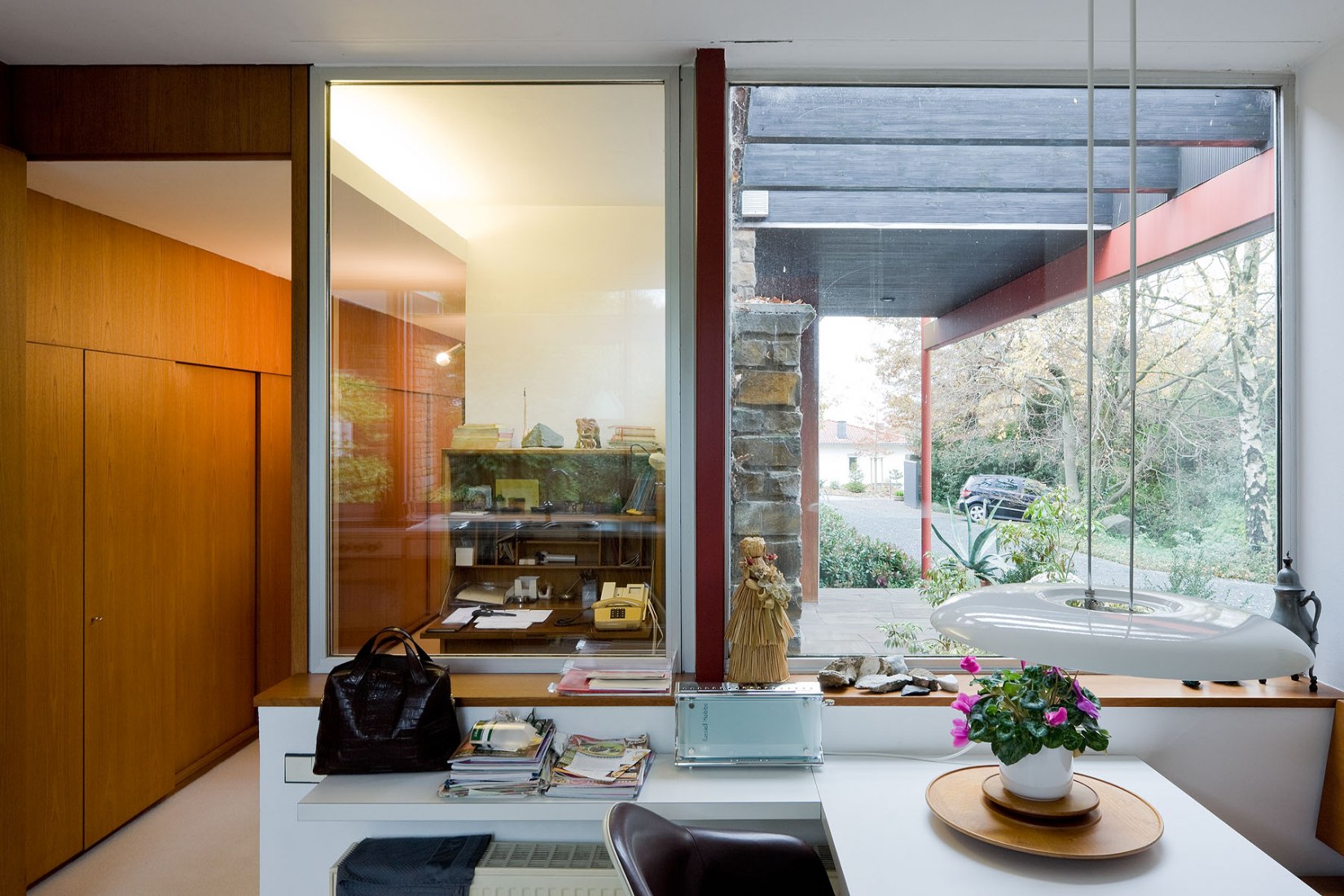 Pescher House by Richard Neutra. Photograph by Iwan Baan Photography © Iwan Baan 1996 - 2021.
