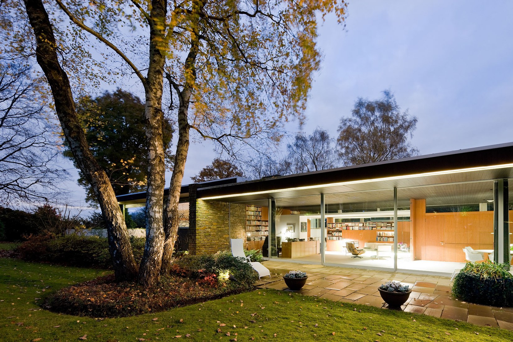 Pescher House by Richard Neutra. Photograph by Iwan Baan Photography © Iwan Baan 1996 - 2021.