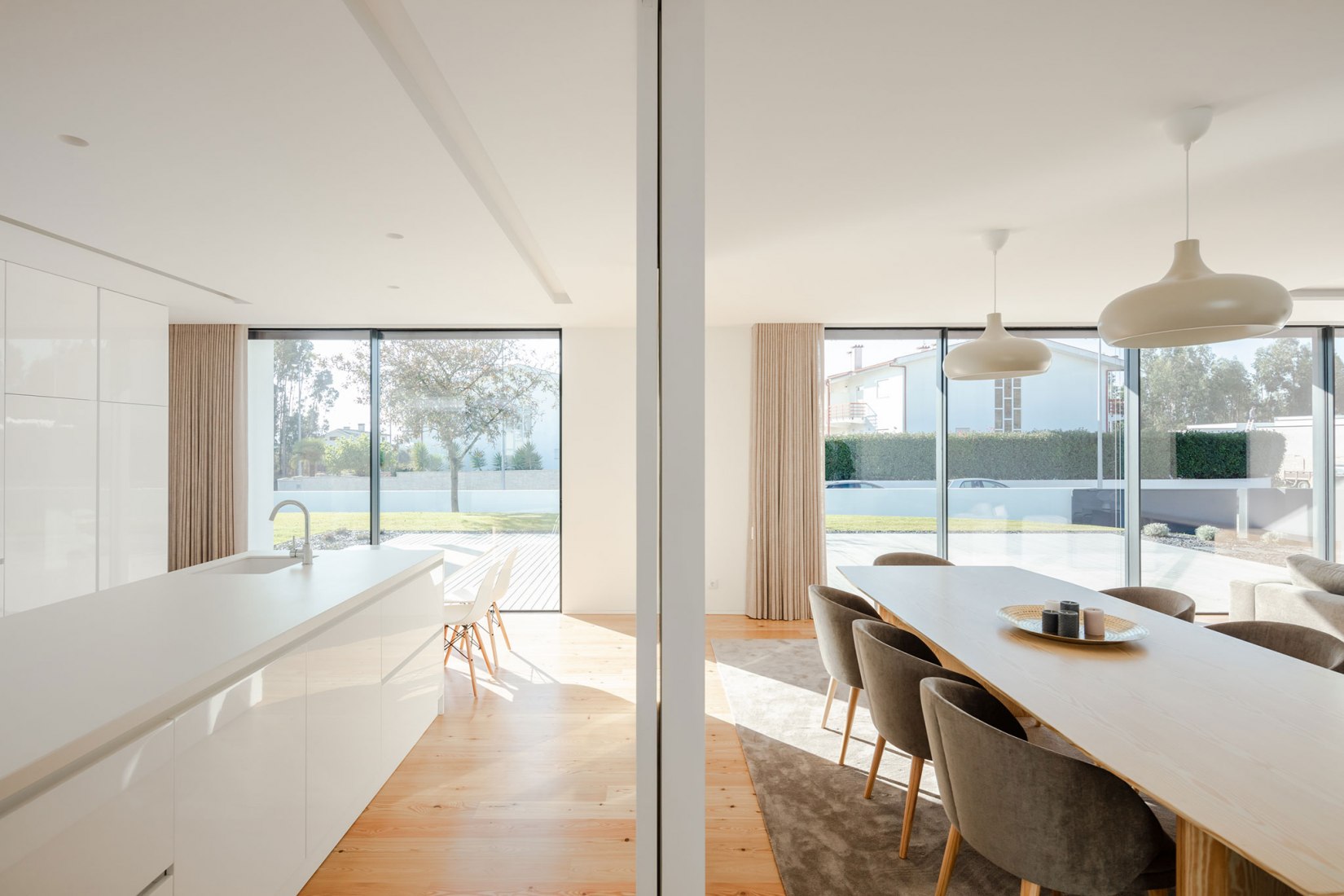 Galegos House by Raulino Silva. Photograph by João Morgado