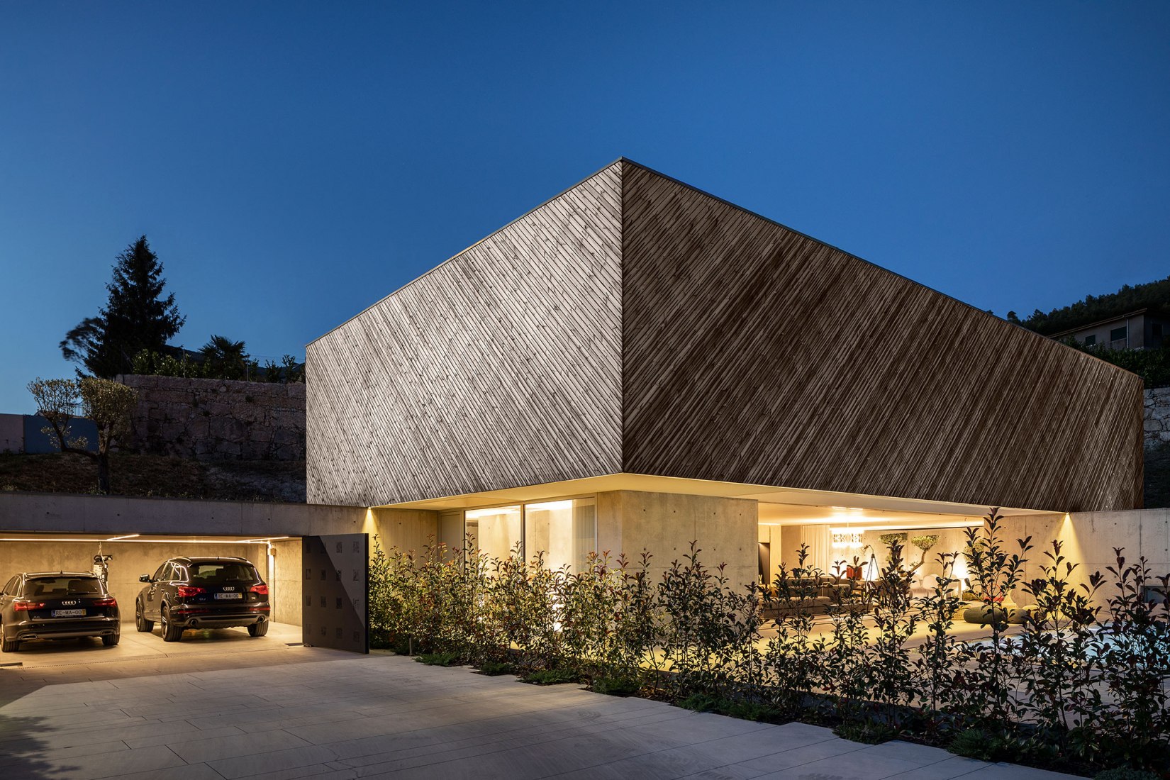 Casa A por REM'A. Fotografía por Ivo Tavares Studio