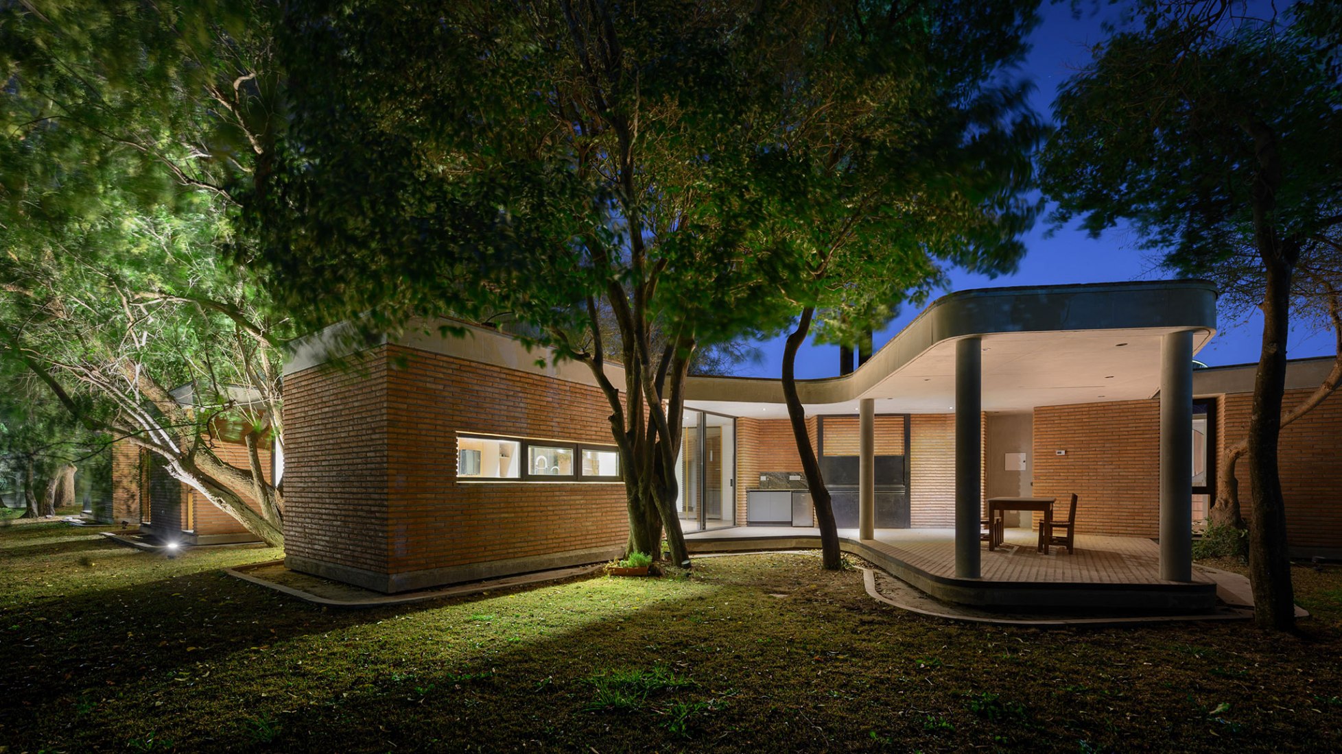 Casa Las Marías por Santiago Viale y Asociados. Fotografía por Gonzalo Viramonte.