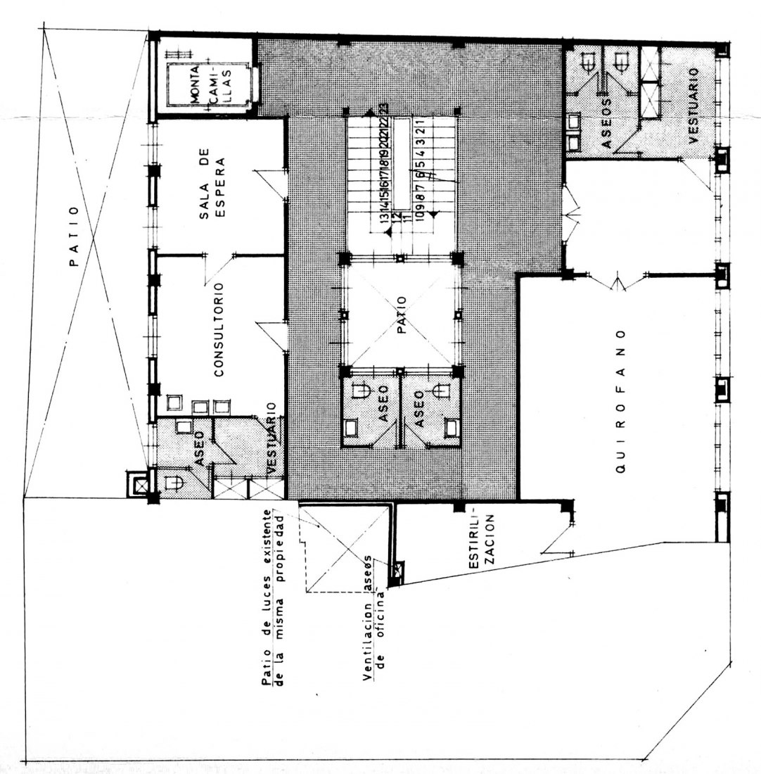 Planta antigua. Ampliación y reforma de la sede social de MAZ por Sebastián Arquitectos.
