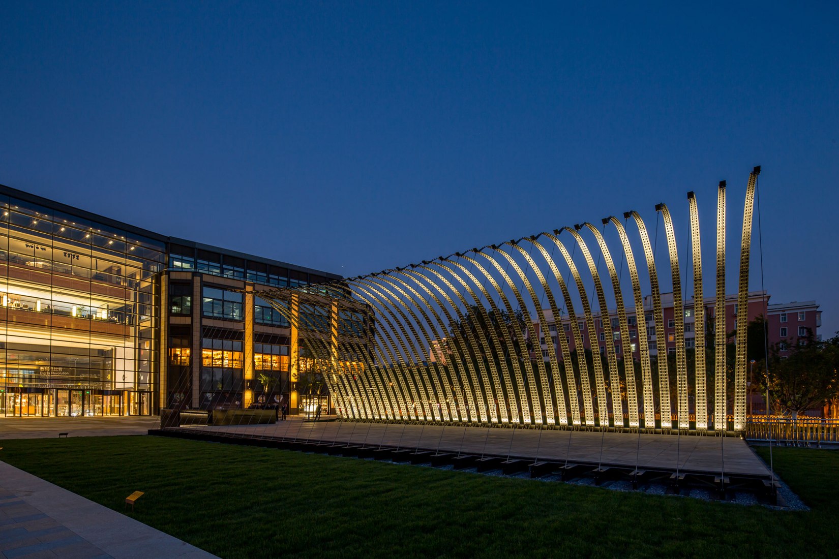 Pabellón de la Serpentine 2018, en Pekín, diseñado por JIAKUN Architects, WF Central, Pekín (30 de mayo - 31 de octubre de 2018). WF CENTRAL © 2018
