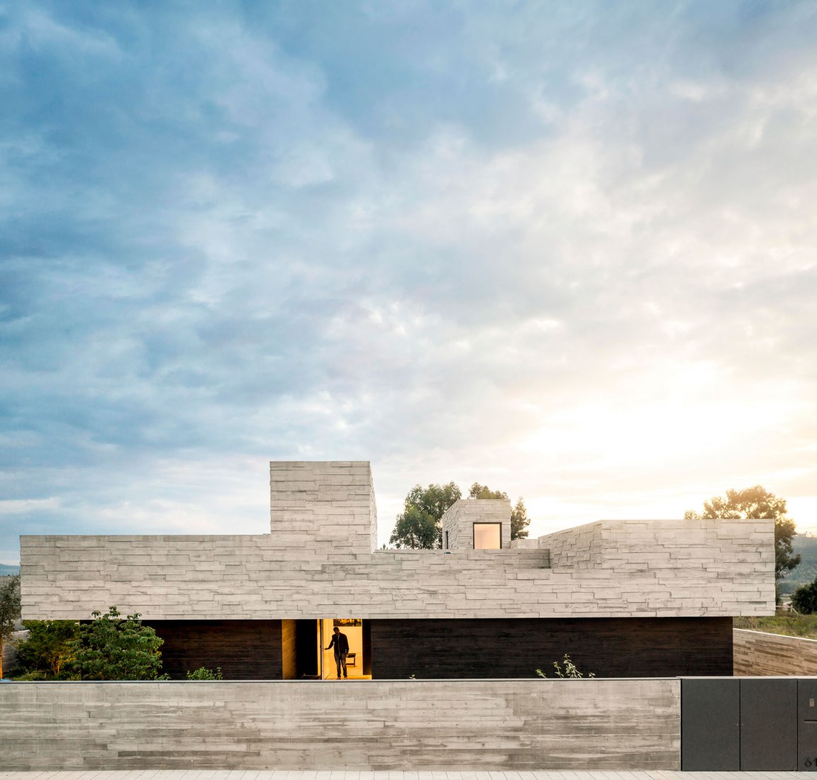 Casa Agrela por spaceworkers. Fotografía por Fernando Guerra - FG+ SG