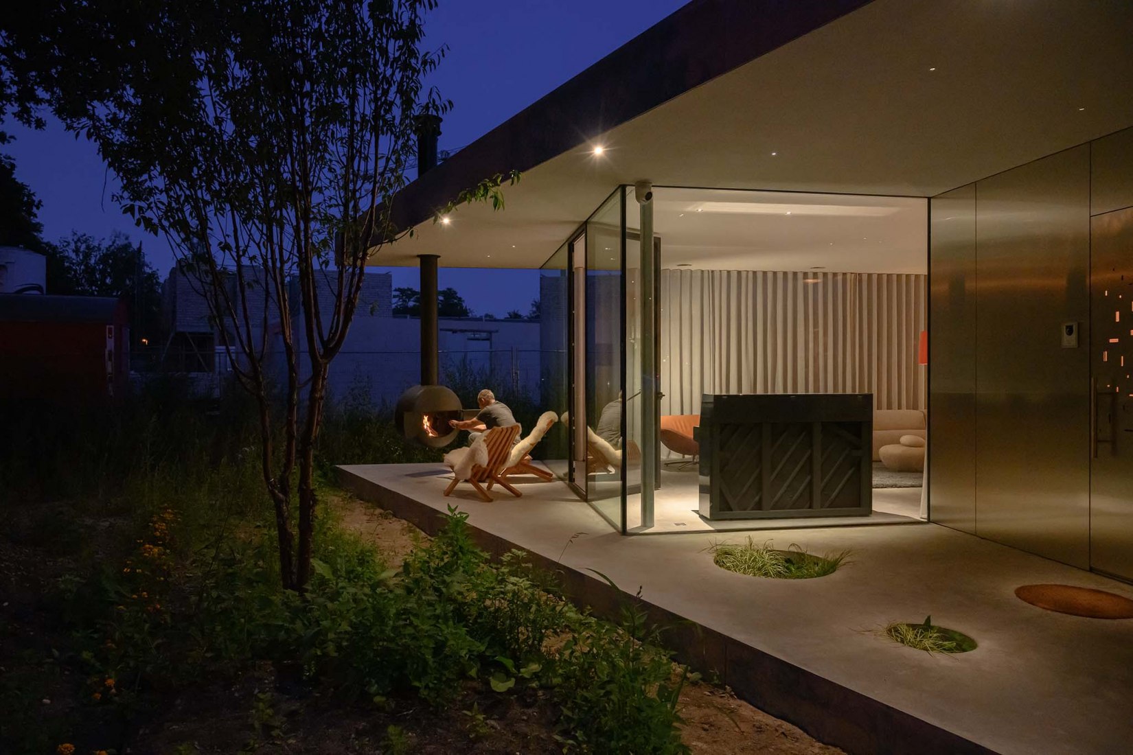 Villa Fifty-Fifty por Studioninedots. Fotografía por Frans Parthesius