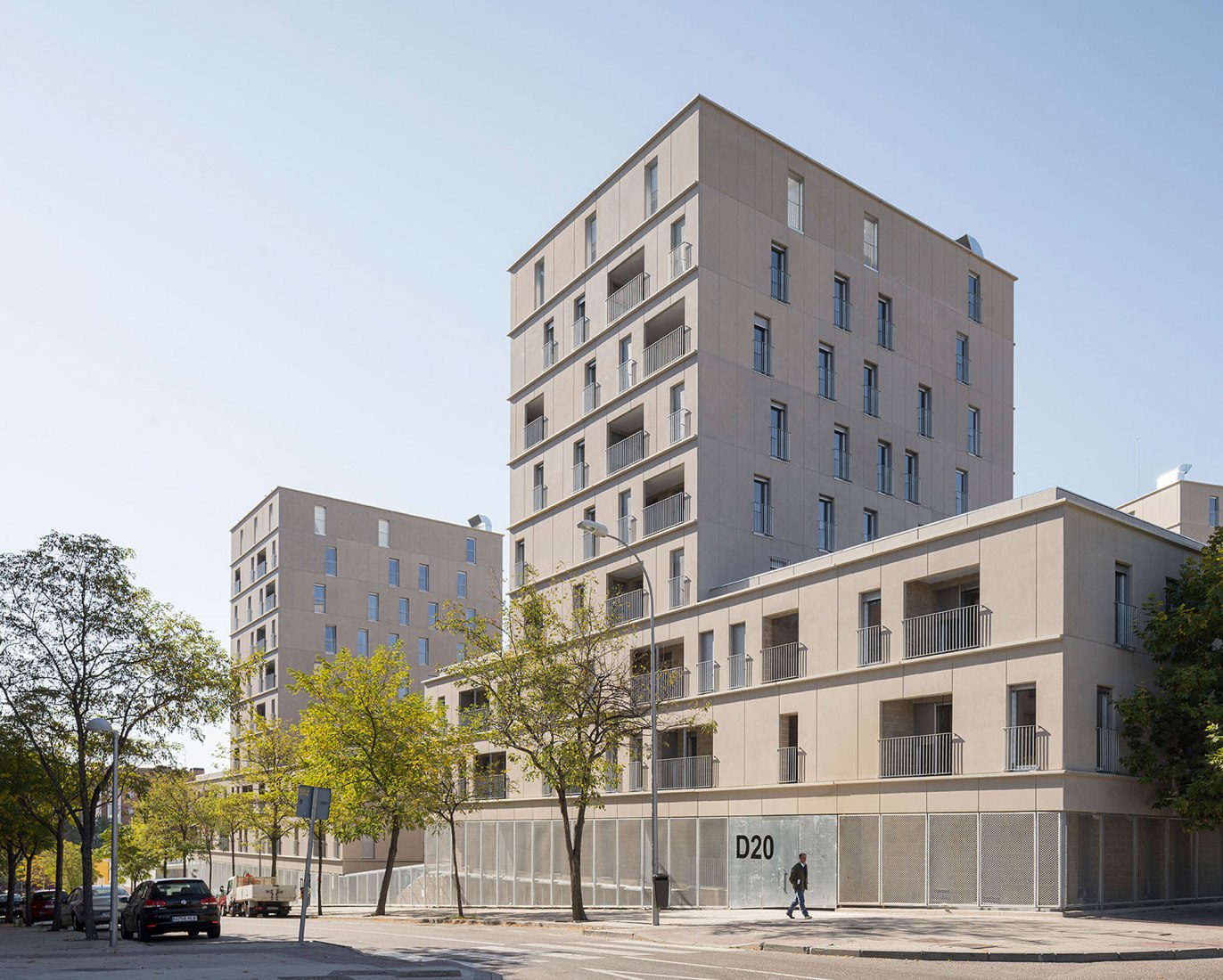 Carabanchel vivienda colectiva por TAAs, totem arquitectos asociados. Fotografía por Miguel de Guzmán.