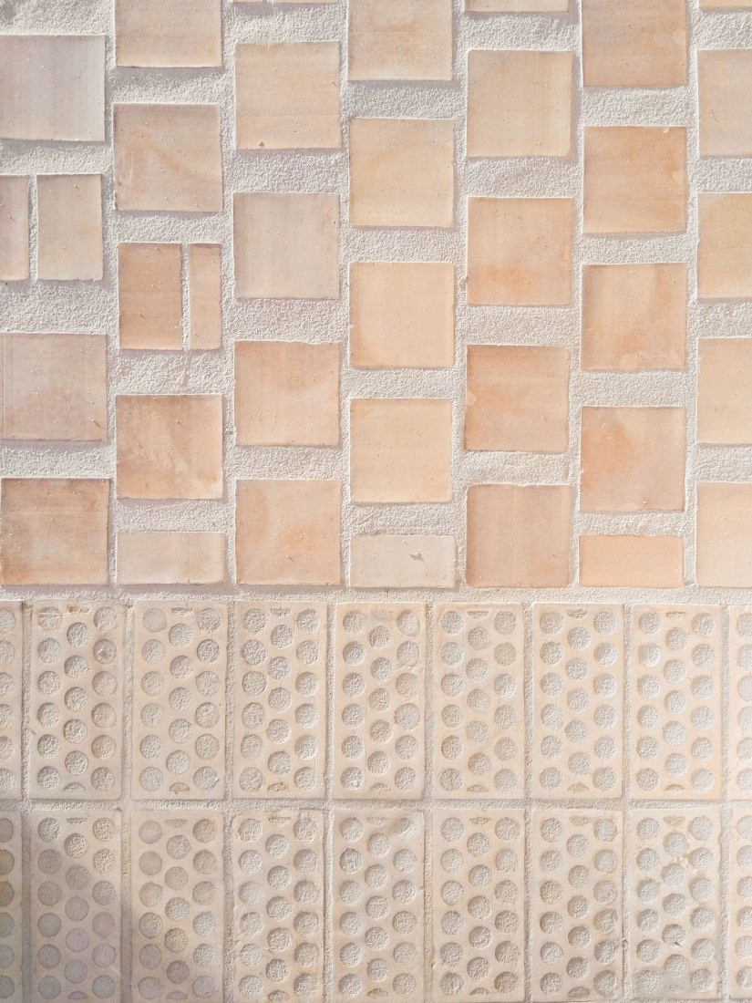 Courtyard detail view. Winner of the FAD Interior Design Award 2018. Can Picafort by TEd’A arquitectes. Photograph by Luis Díaz Díaz