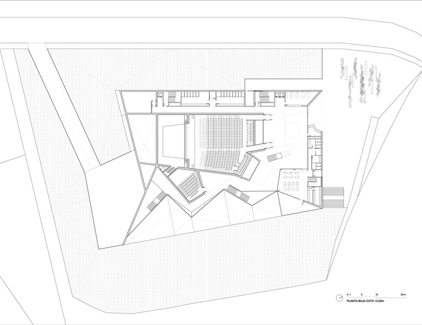 Planta baja. Auditorio de Teulada, Teulada-Moraira, Alicante por Francisco Mangado.
