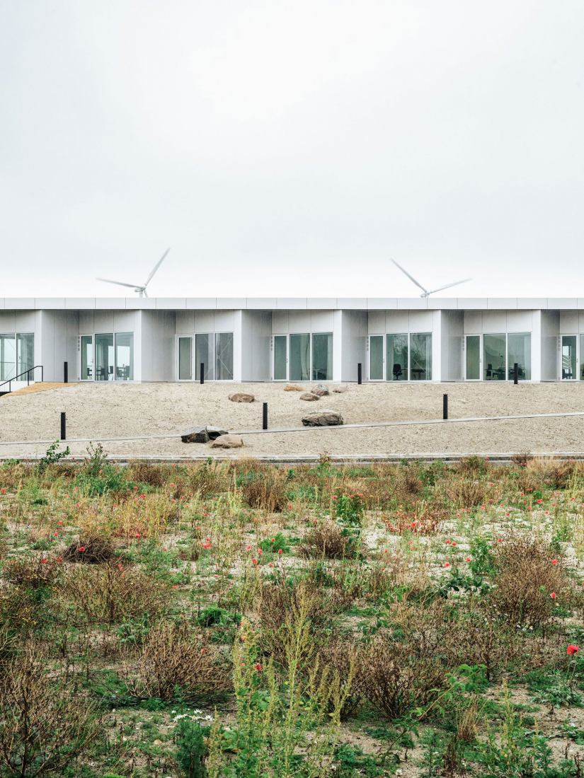 El Edificio Puerta por Third Nature Studio. Fotografía por Morten Olivarius.