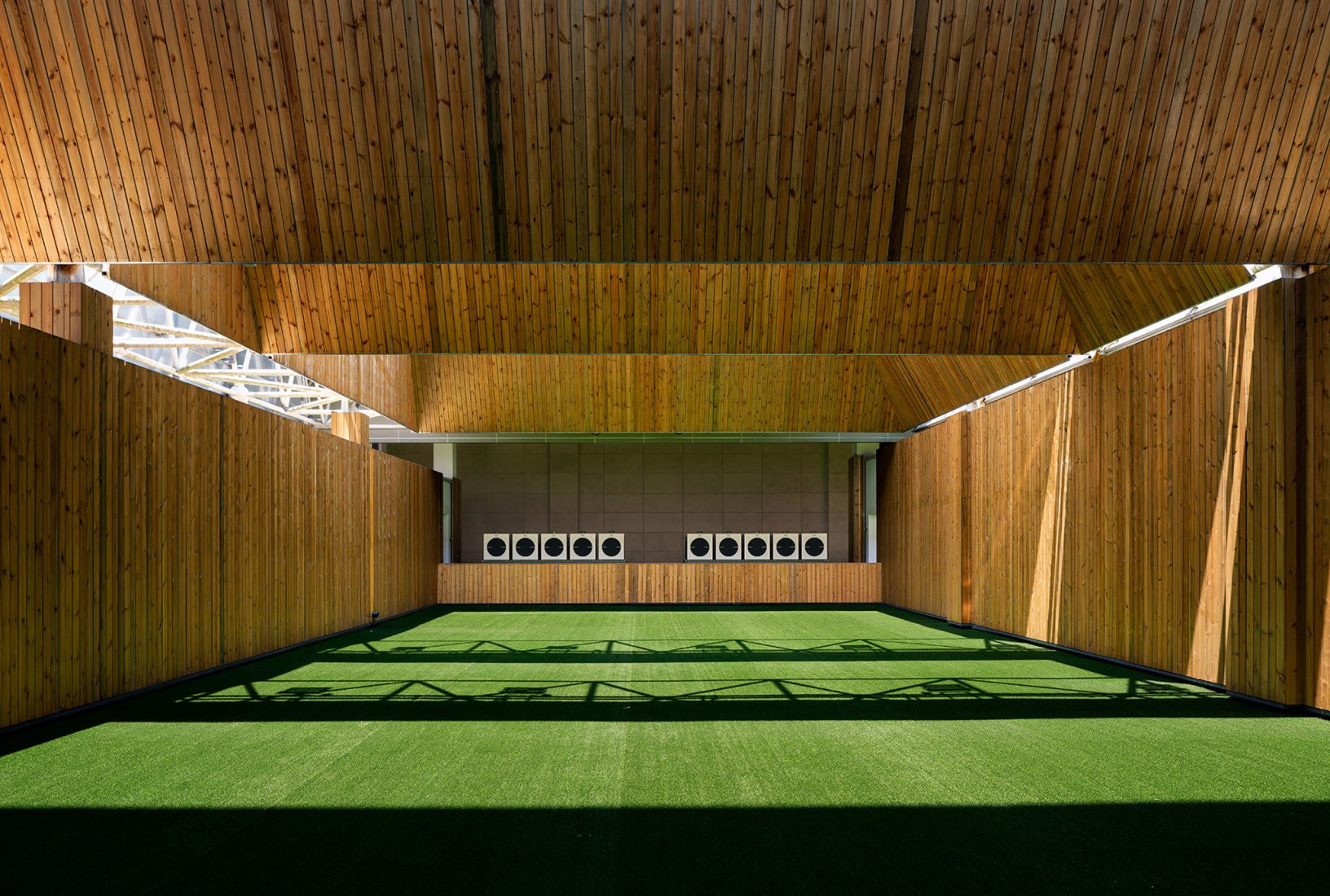 Centro deportivo Fuyang Yinhu por UAD. Fotografía por Zhao Qiang.