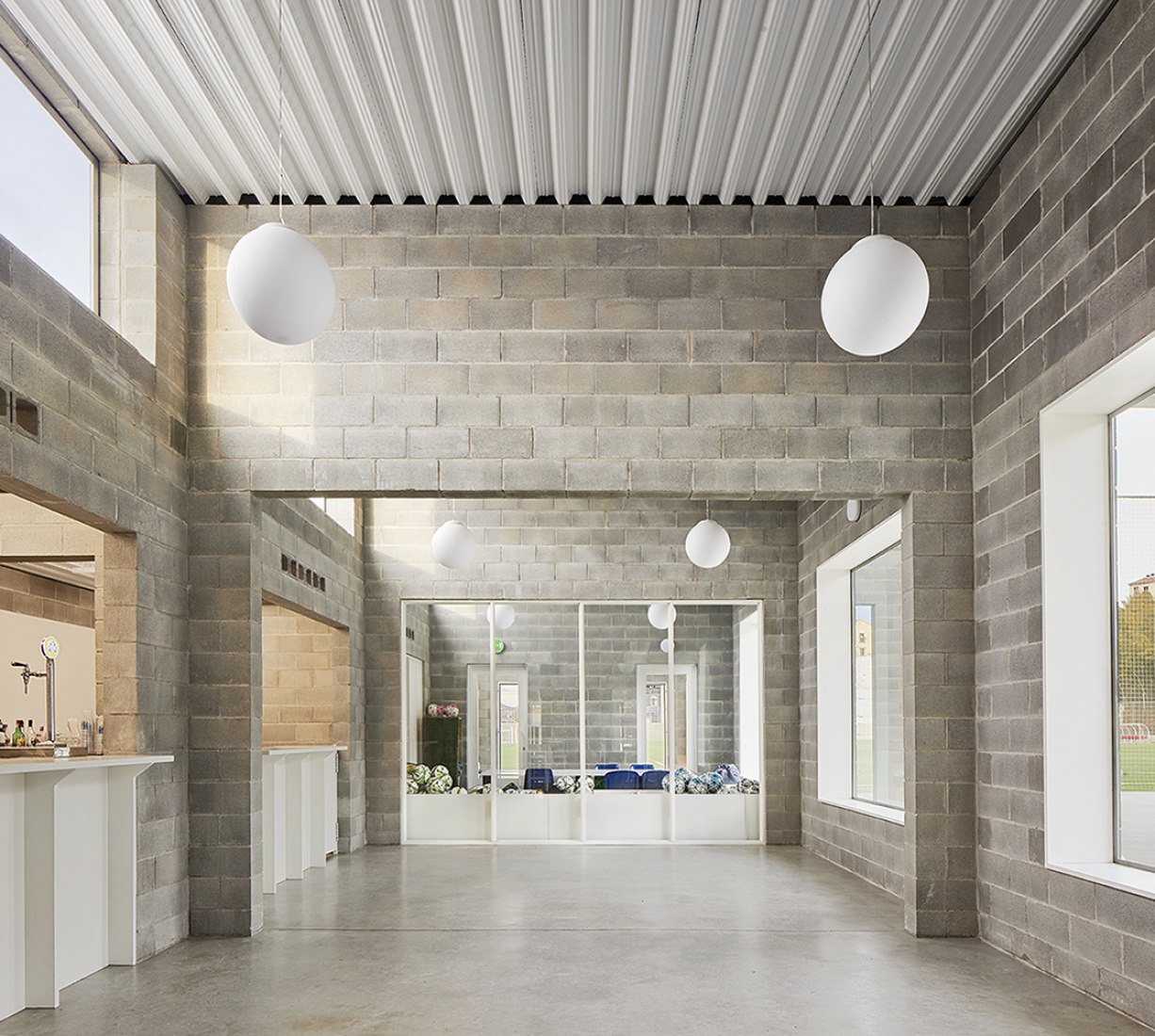 Ágora, Sports facilities by unparelld'arquitectes. Photograph by José Hevia