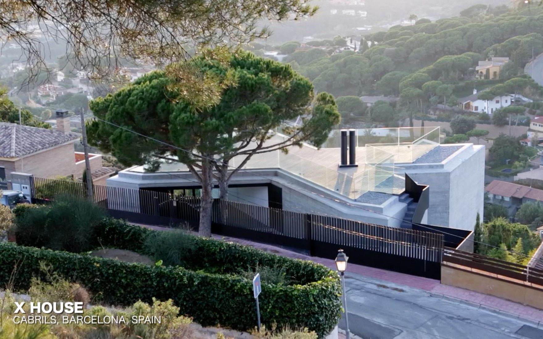 Fotograma de Síntesis & Contención. Casa X por Cadaval & Solà-Morales.