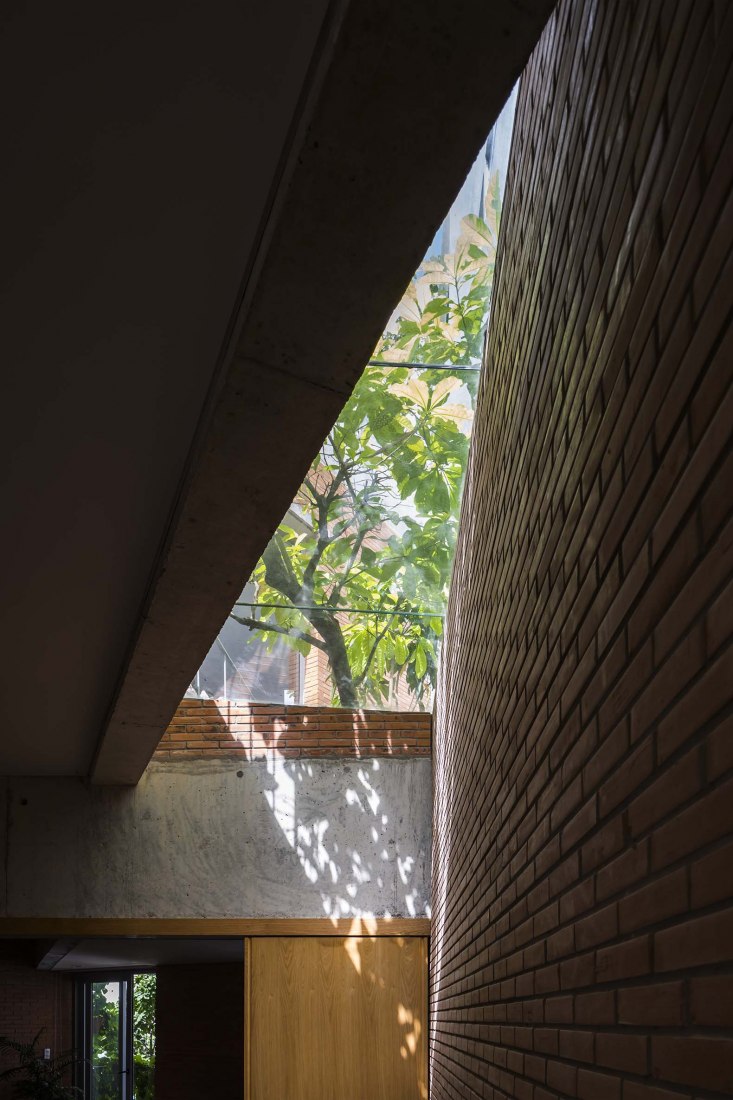Ha House by Vo Trong Nghia Architects. Photograph by Hiroyuki Oki