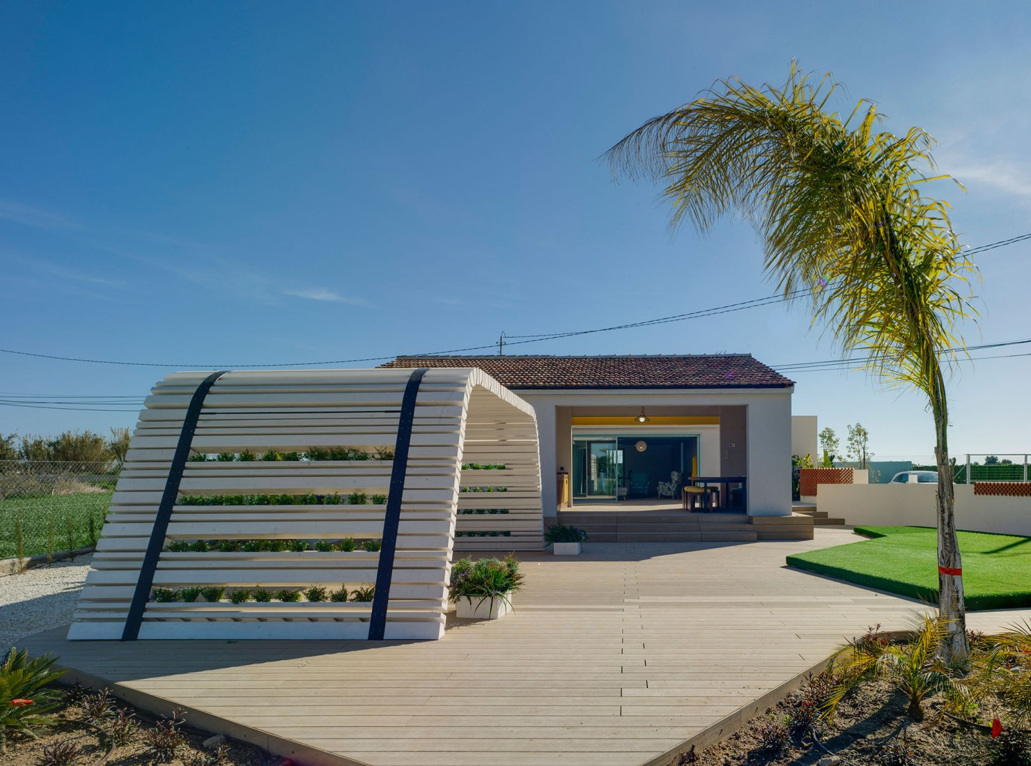 Casa en la Huerta por WOHA Arquitectura. Fotografía por David Frutos