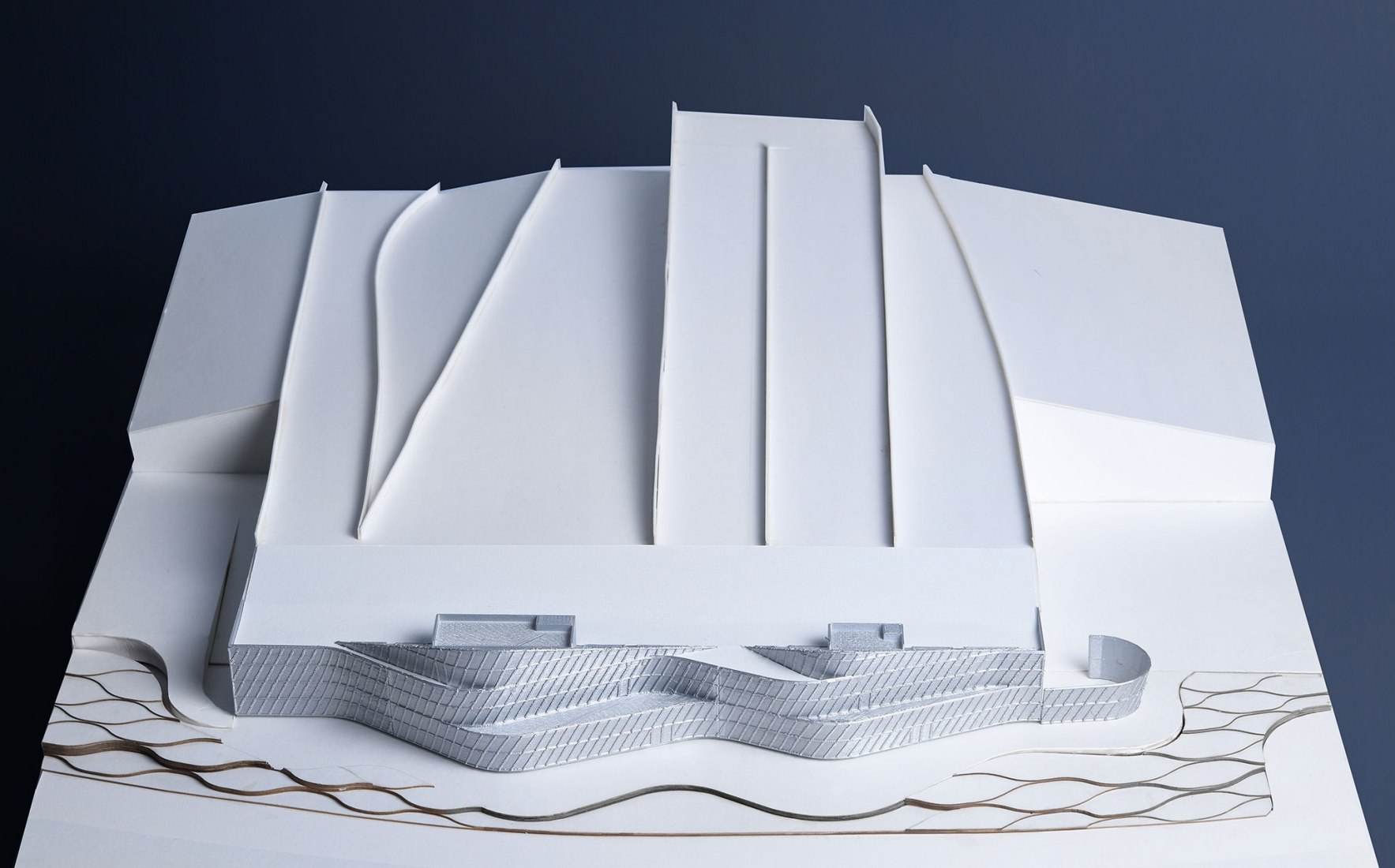 Maqueta. La silueta de la montaña de Yunmen por ATAH. 
