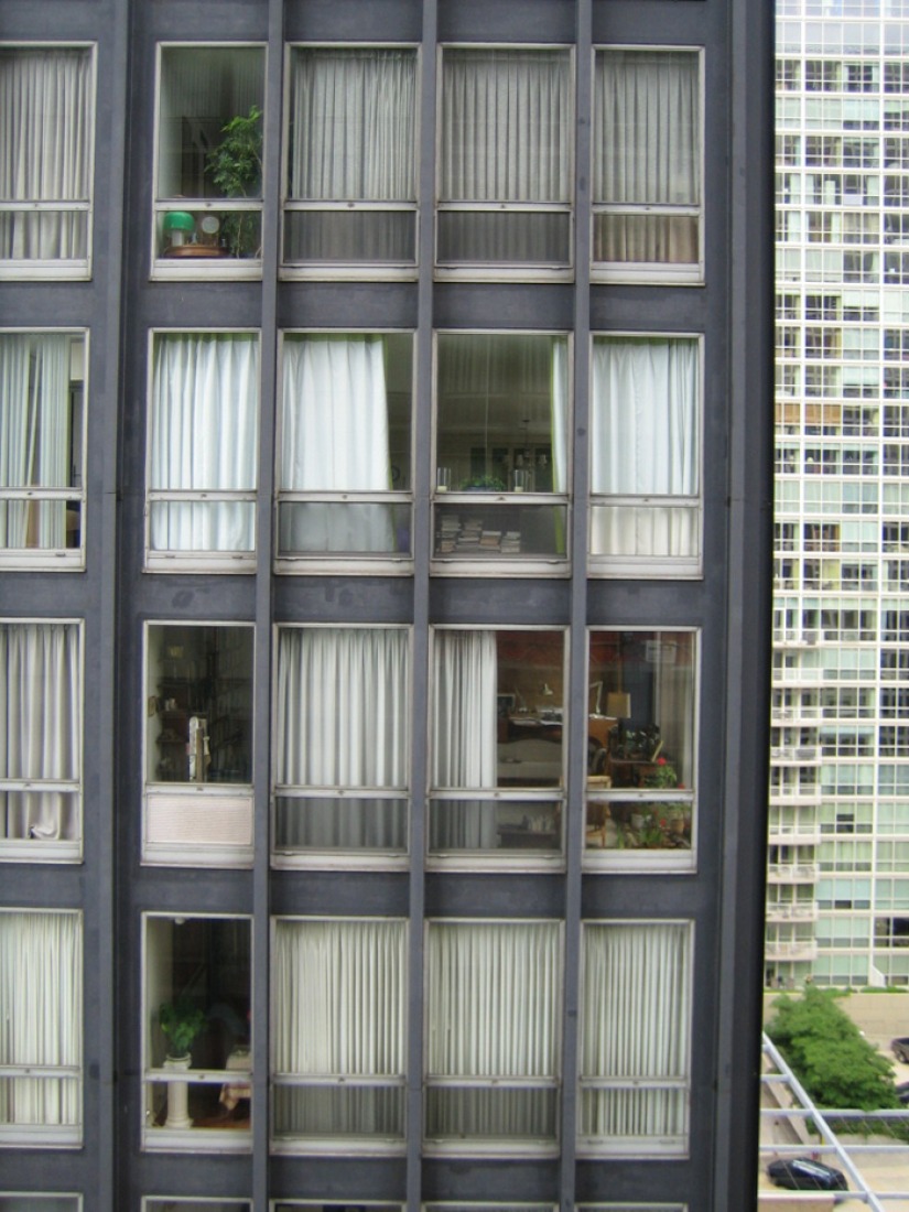 Vista existente, Apartamentos 860-880 de Lake Shore Drive por Mies van der Rohe. Cortesía de Krueck and Sexton Architects.