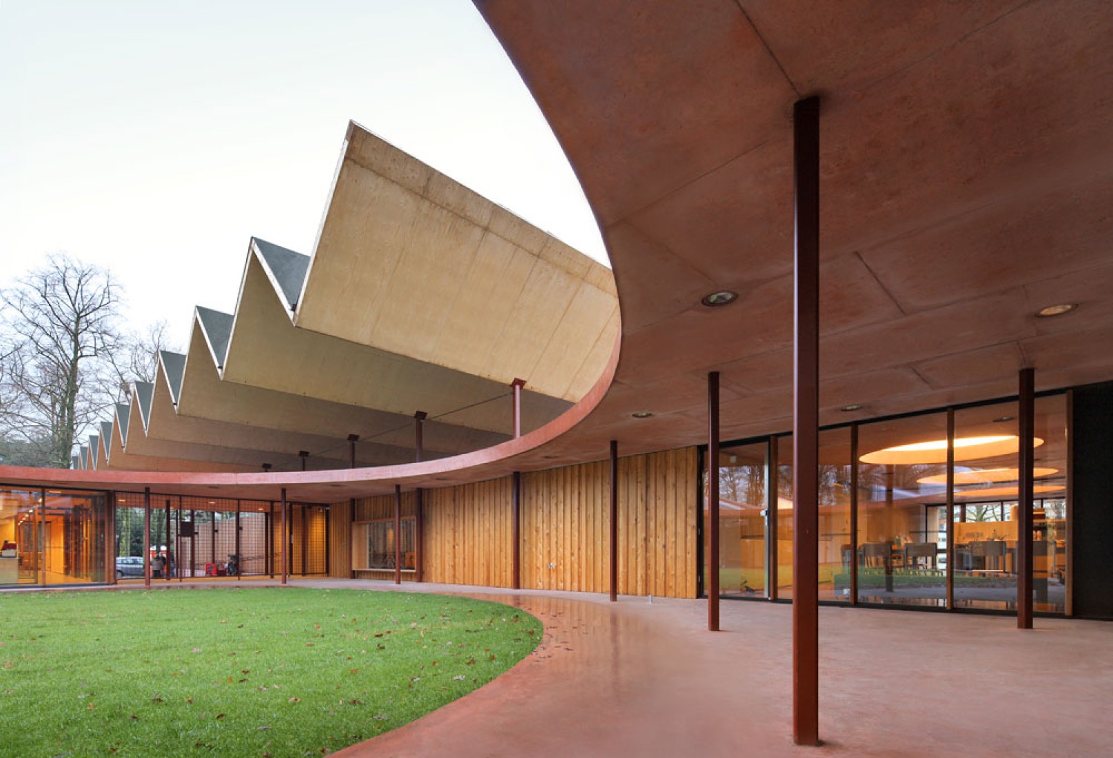 Patio interior. Imagen © Filip Dujardin.