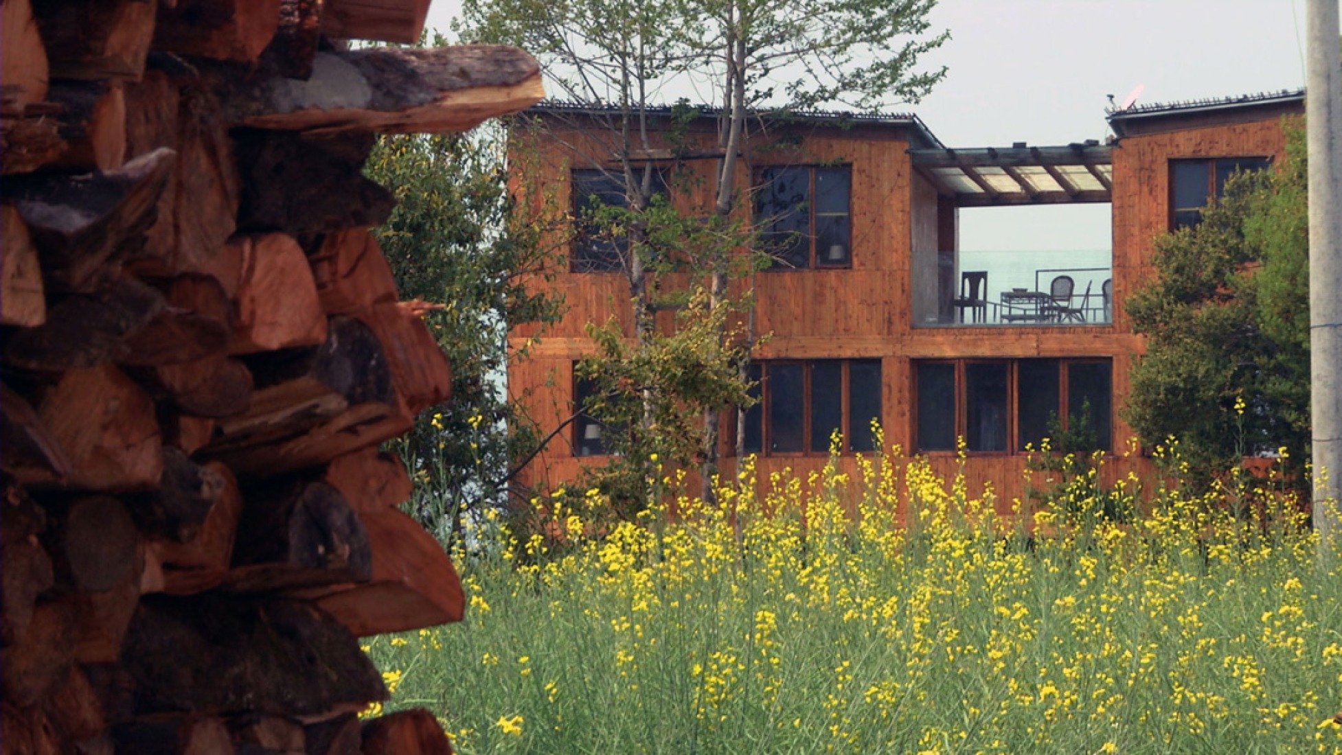 East view. Image courtesy of Aga Khan Award for Architecture.