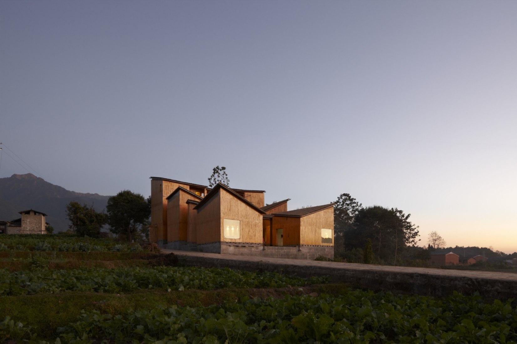 West view. Image courtesy of Aga Khan Award for Architecture / Shu He. 
