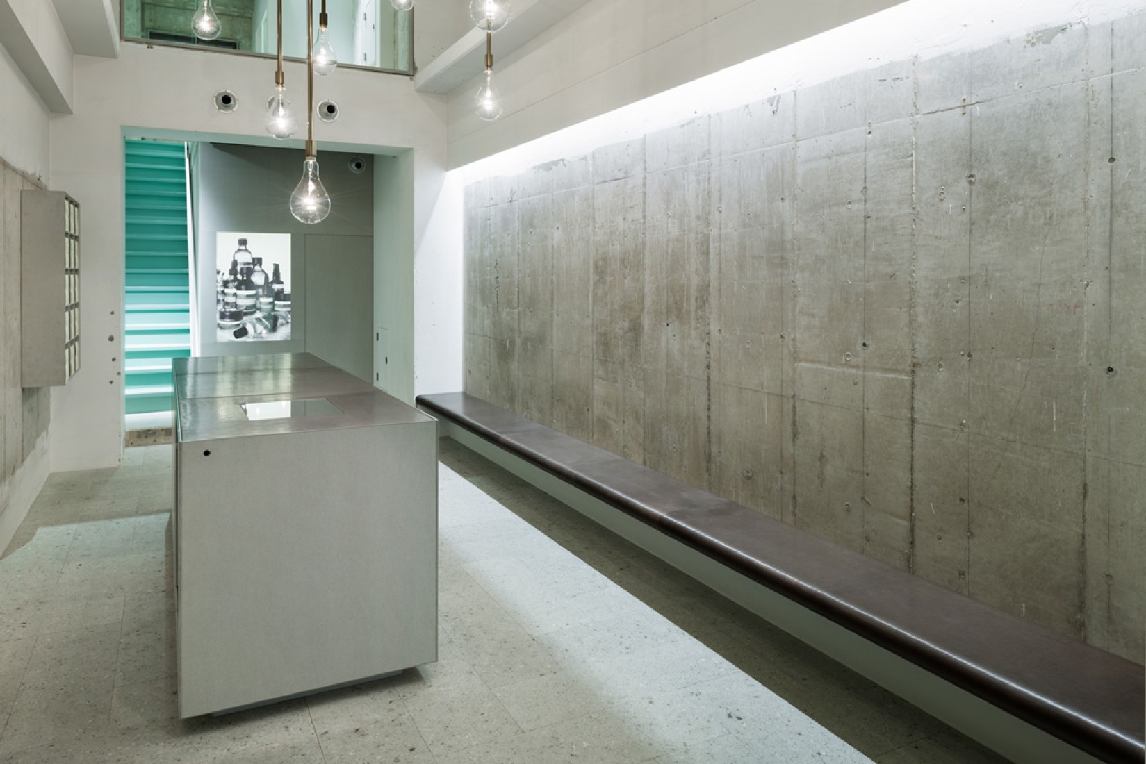 Aesop Kawaramachi. Photography © Takumi Ota. Courtesy of Aesop and Torafu Architects