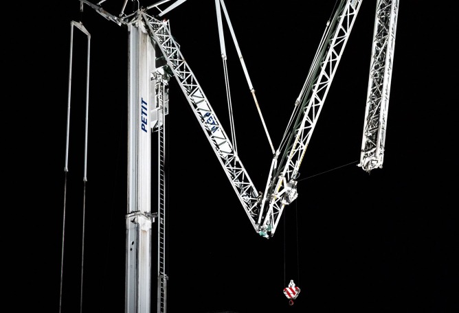 «Medusa» by Collectif Xenia, Gauthier Füllemann and Denis Sermaxhaj. Photograph by Pierre Marmy. 