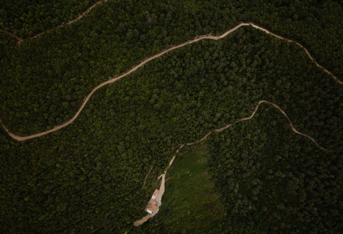 Mas Cadalt by Fran Silvestre Arquitectos. Photograph by Fernando Guerra.