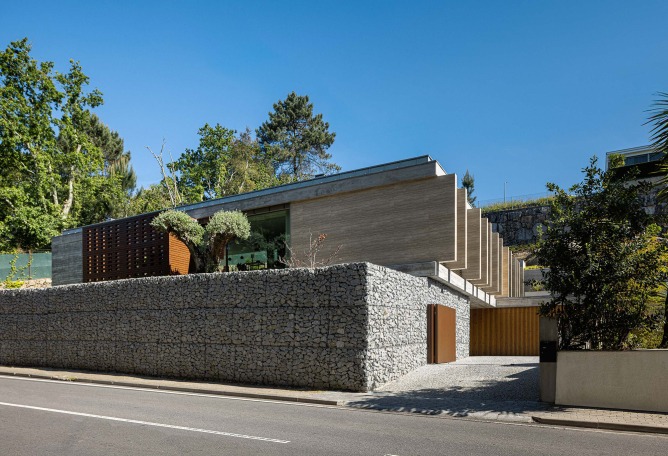 Habitação CL por Artequitectos. Fotografía por Ivo Tavares Studio.