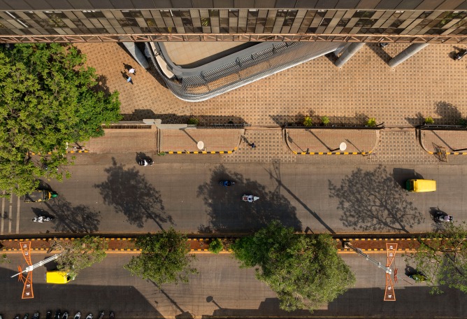 "Hoverspace" Extension to the KLE Society Head Office by Thirdspace. Photograph by Andre J Fanthome.