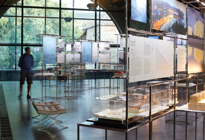 Architectures on the Waterfront, exhibition. Photograph by Pepo Segura, courtesy of Fundació Mies van der Rohe