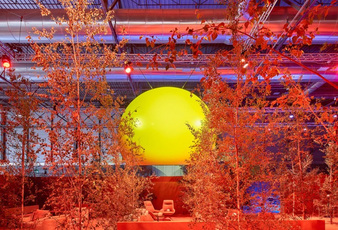 SALIDA. VIP Lounge ARCOmadrid 2021 by Studio Animal + Estudio Gonzalo del Val + Toni Gelabert Arquitecte. Photograph by José Hevia.