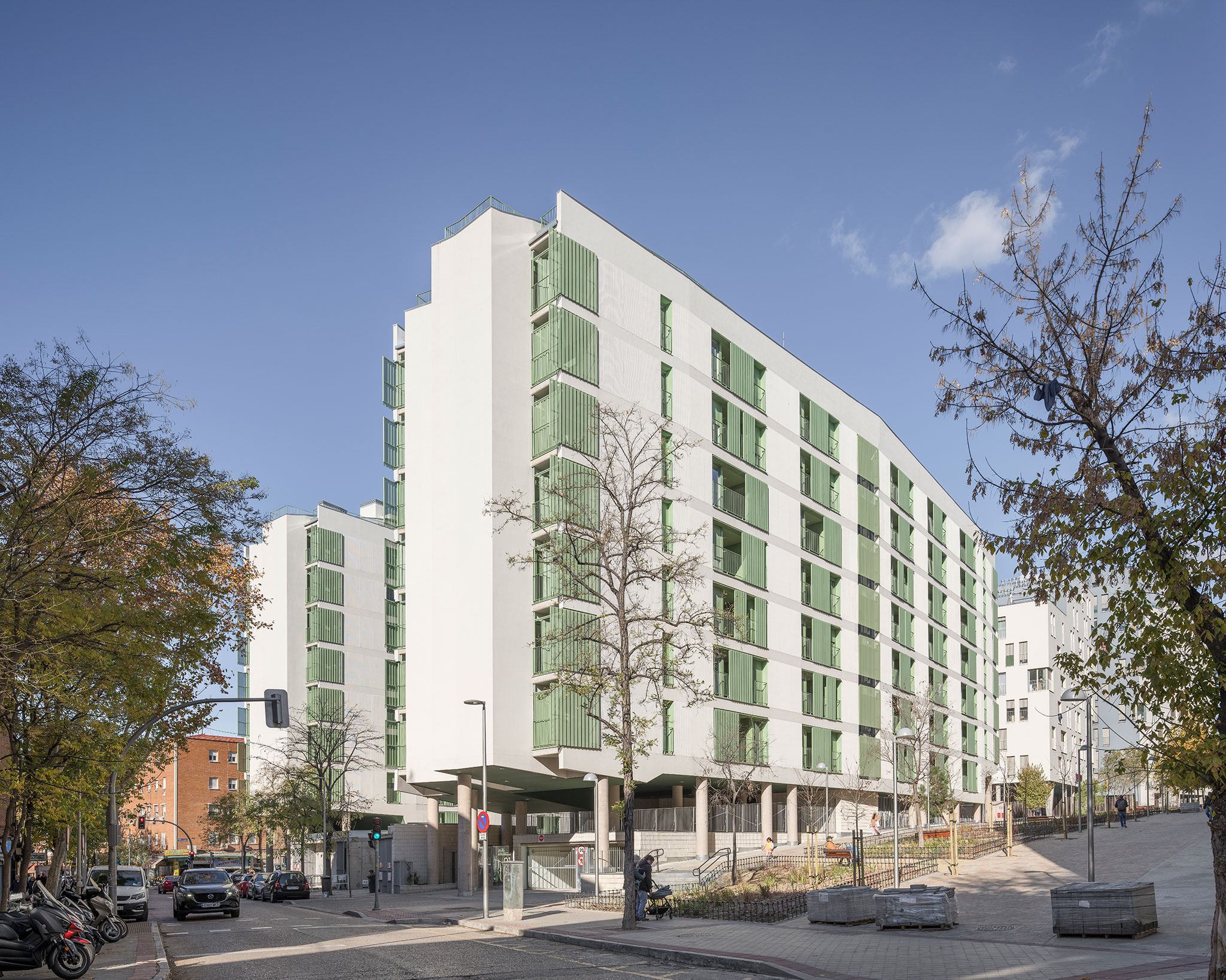 205 Social Housing units. NSA 14 by Ricardo Sánchez González