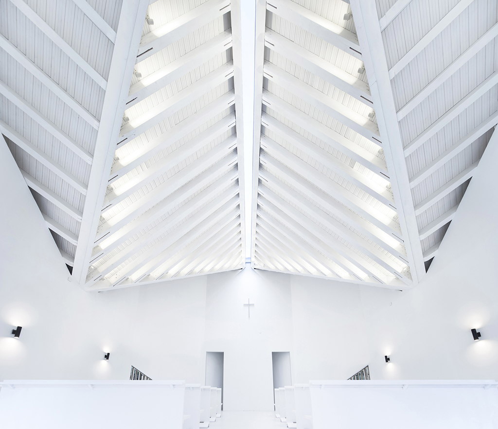 Capilla del Jardín de Nanjing Wanjing por AZL Arquitectos. | METALOCUS
