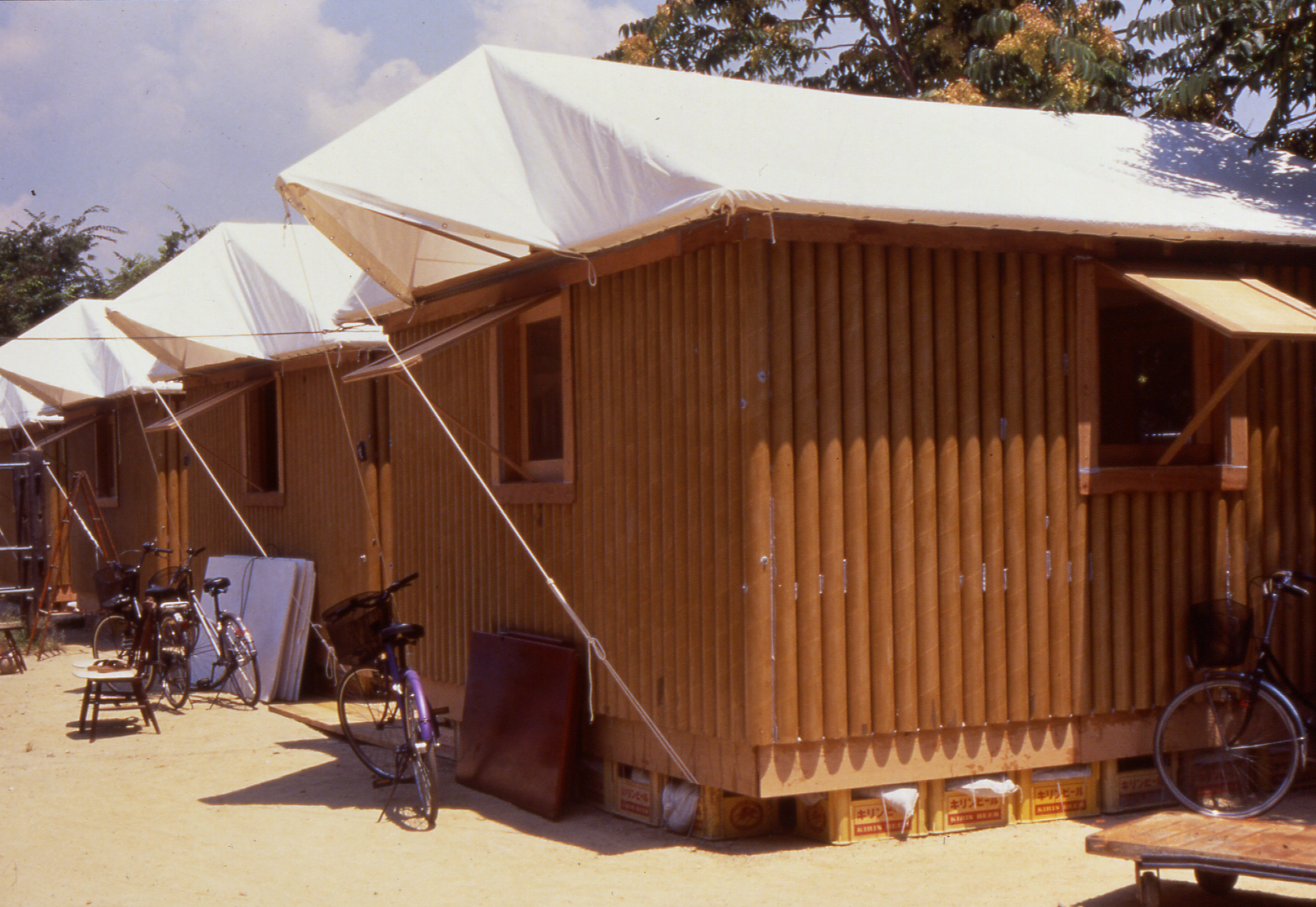 [BIO] SHIGERU BAN. 2014 Pritzker Architecture Prize | METALOCUS