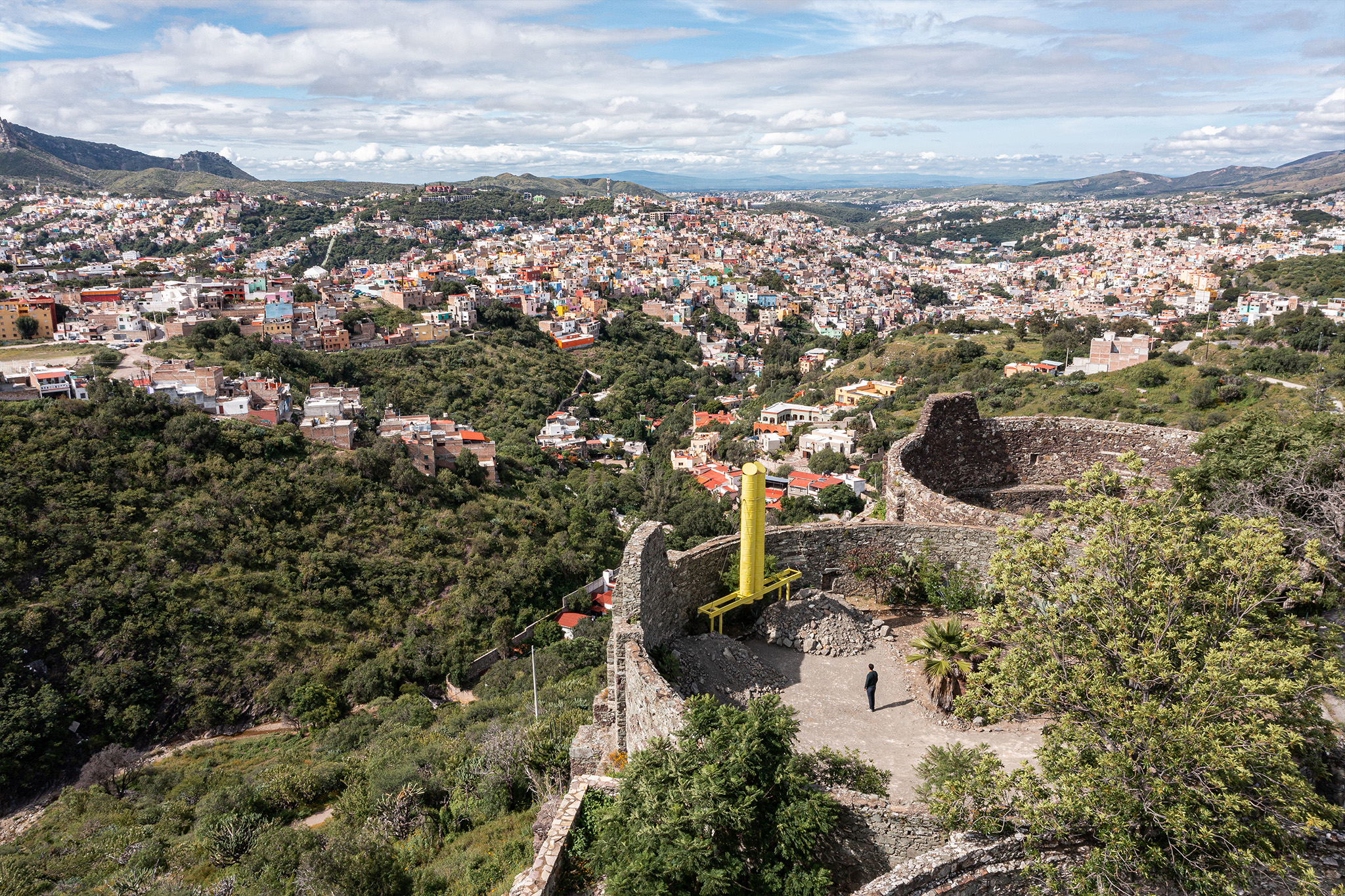 Urban Telescopes by 3ME Arquitectura. Photograph by Jorge Succar.