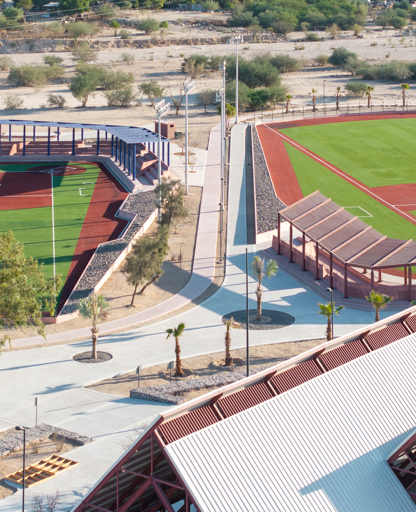 Sports Complex La Paz by CCA. Photograph by Jaime Navarro, courtesy of de Centro de Colaboración Arquitectónica (CCA)