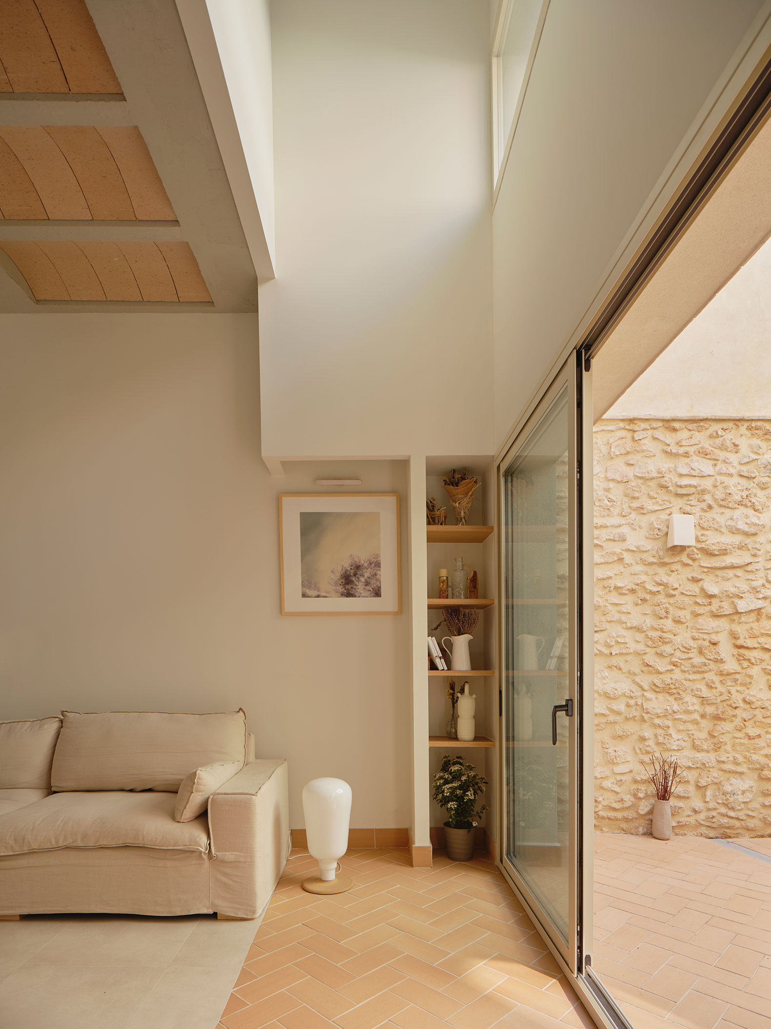 «Casa per a piano i violí» por ENDALT + Josep Eixerés. Fotografía por David Zarzoso.