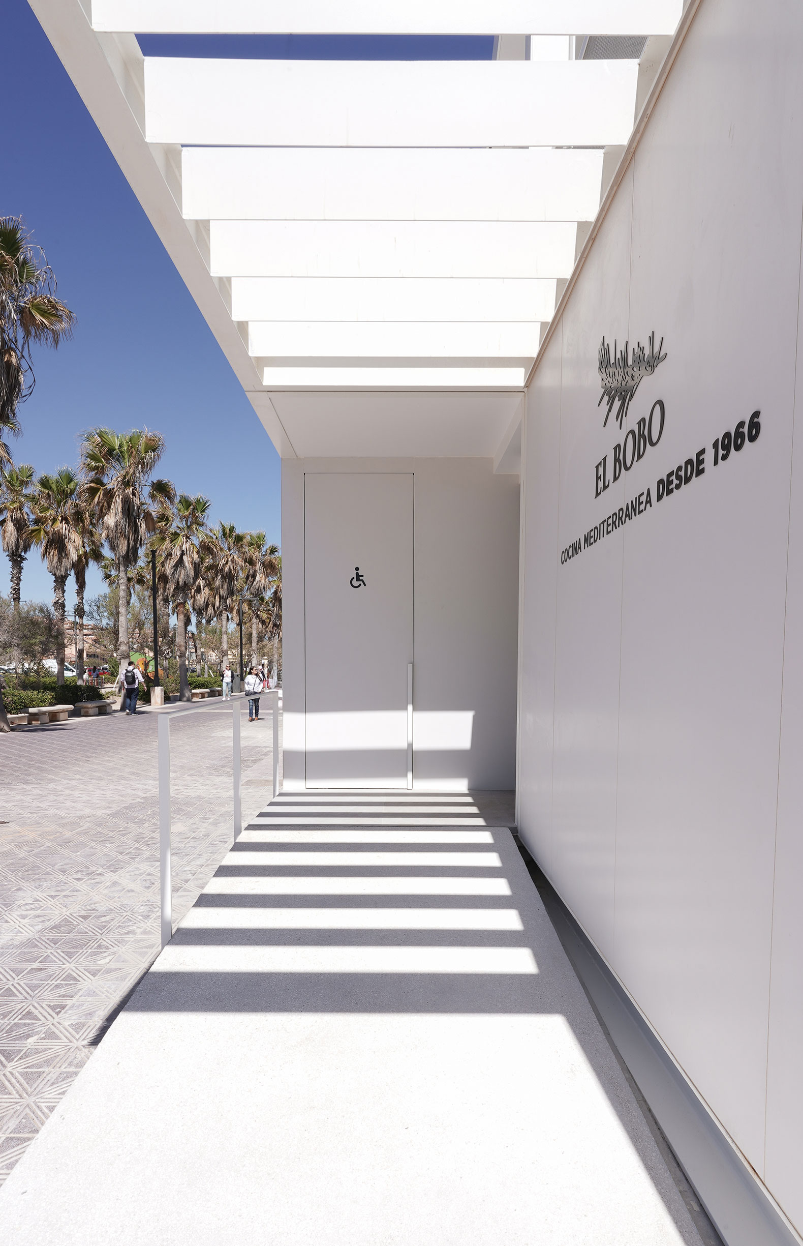 Restaurante El Bobo por Jorge Quesada + Casas inHAUS. Fotografía cortesía de Casas inHAUS.