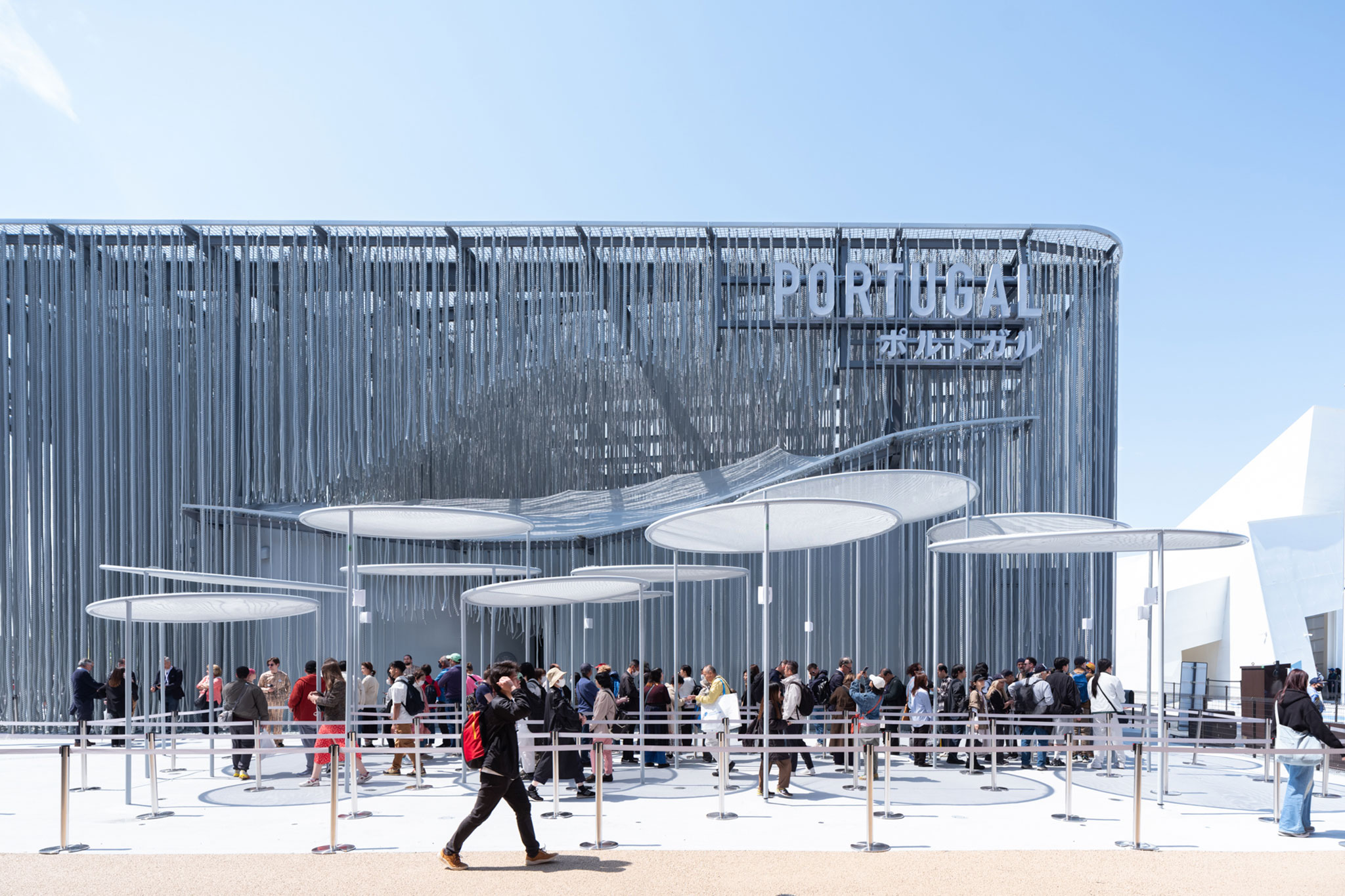 Pabellón de Portugal en la Expo Osaka 2025 por Kengo Kuma. Fotografía por Arch Exist.