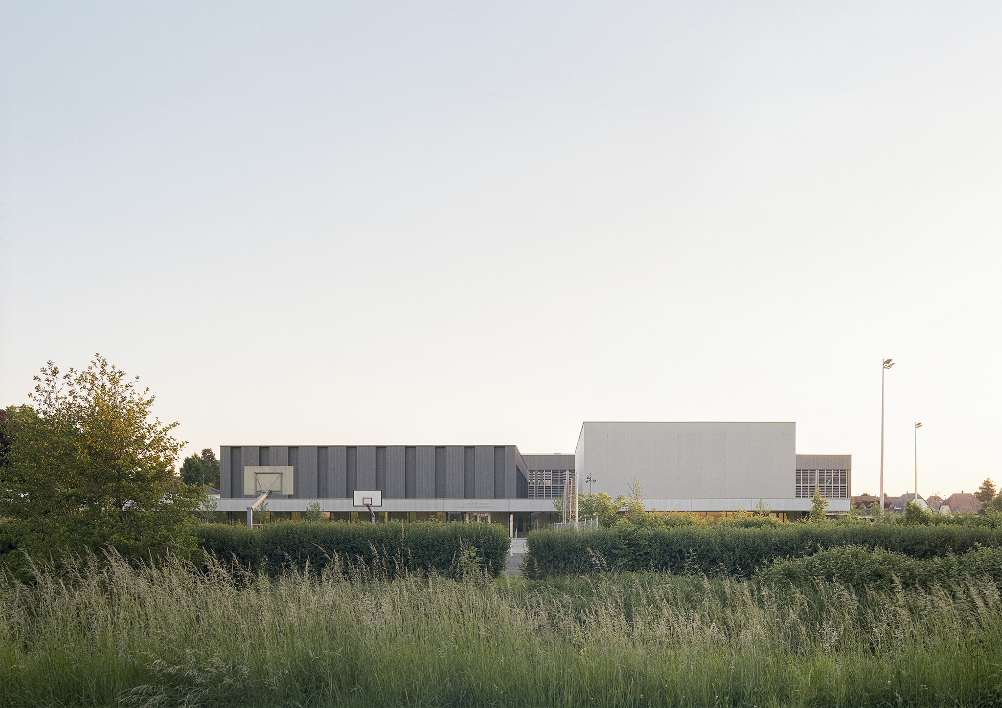 Katia & Maurice Krafft Sports Complex by RHB architectes. Photograph by Guillaume Porche.