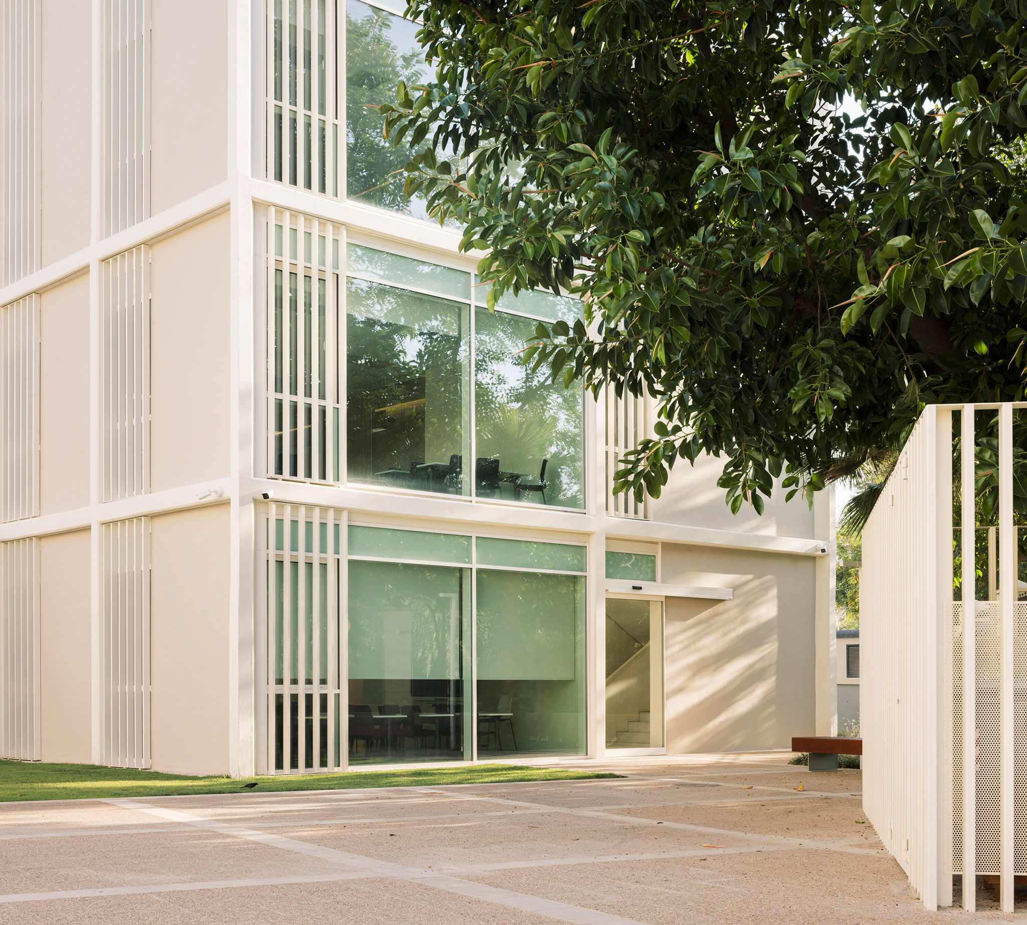 Turia Campus, Universidad Europea by Ramón Esteve Estudio. Photograph by Alfonso Calza.