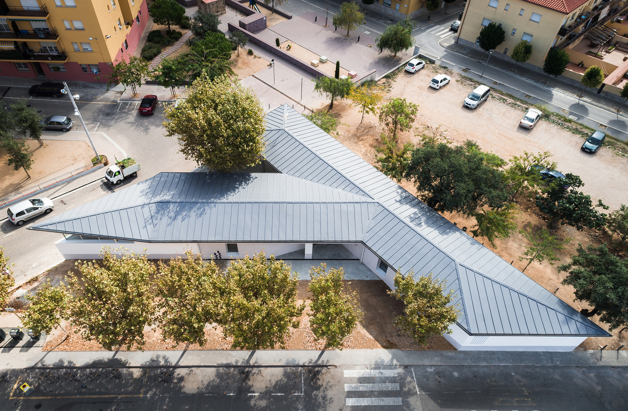 La Sauleda Social Center by Sarquella Torres + Marc Riera. Photograph by Joan Guillamat. La Sauleda Social Center by Sarquella Torres + Marc Riera.