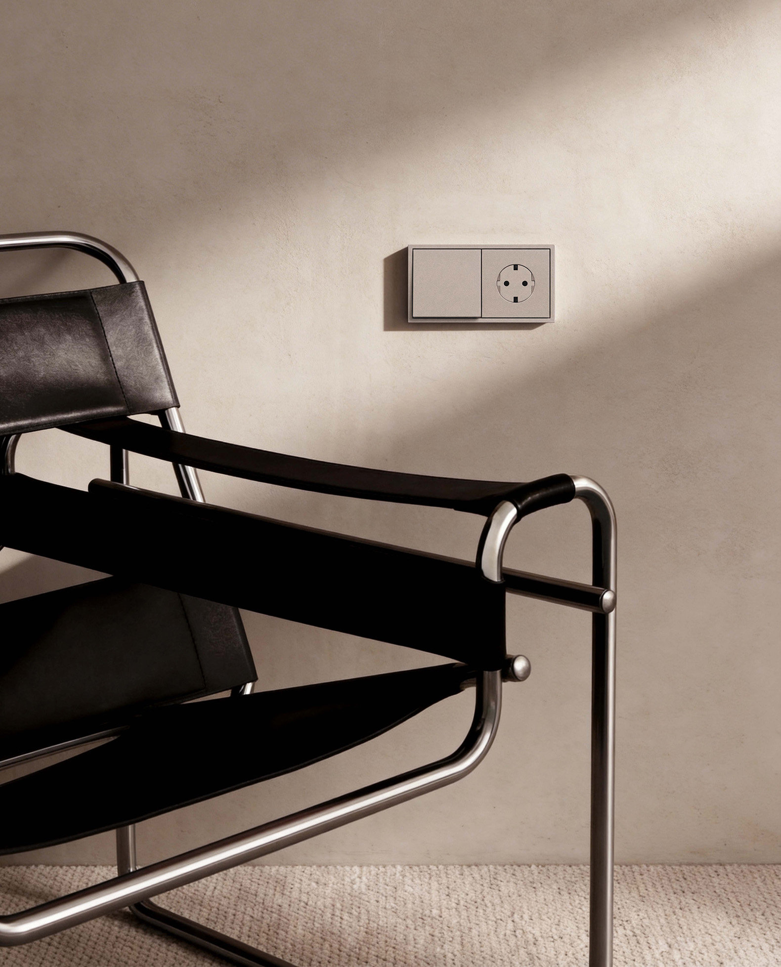 Simon 360: from historical legacy to connected home. Image courtesy of Simon.