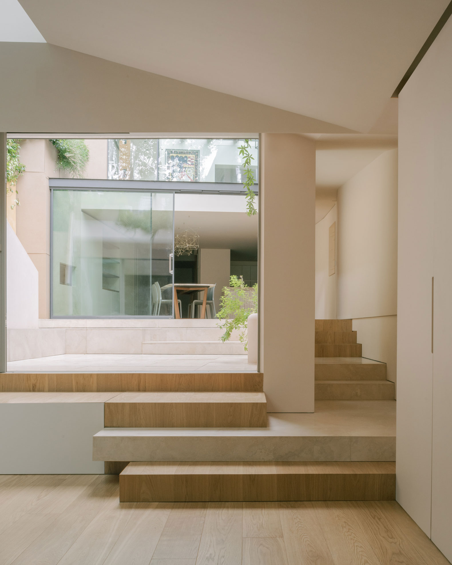 «Mozart House» por Studio DERA. Fotografía por Lorenzo Zandri.