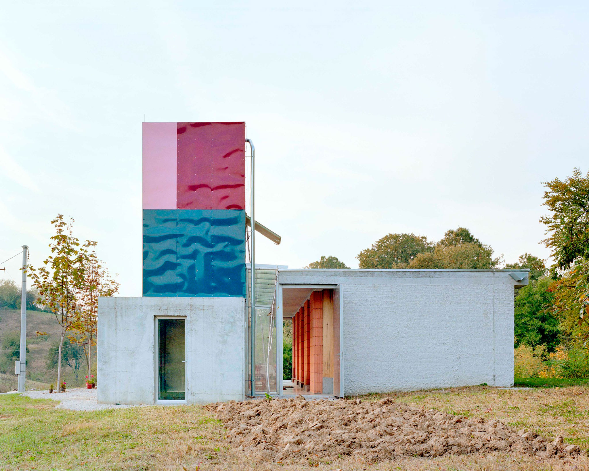 House For Five Women by TEN. Photograph by Maxime Delvaux, Adrien de Hemptinne.