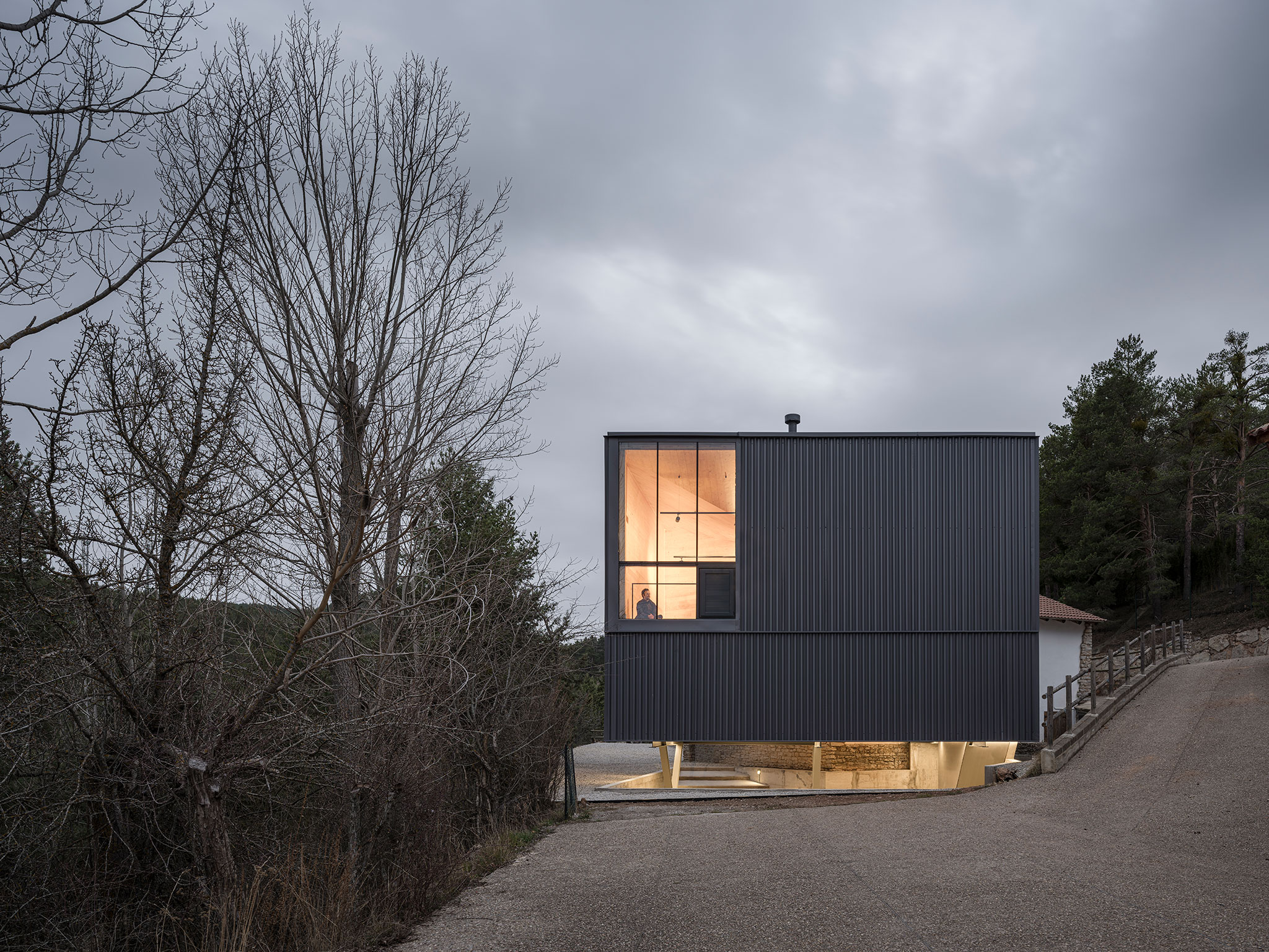 Ampliación y reforma de vivienda unifamiliar por Valdivieso Arquitectos. Fotografía por Imagen Subliminal (Miguel de Guzmán + Rocío Romero).