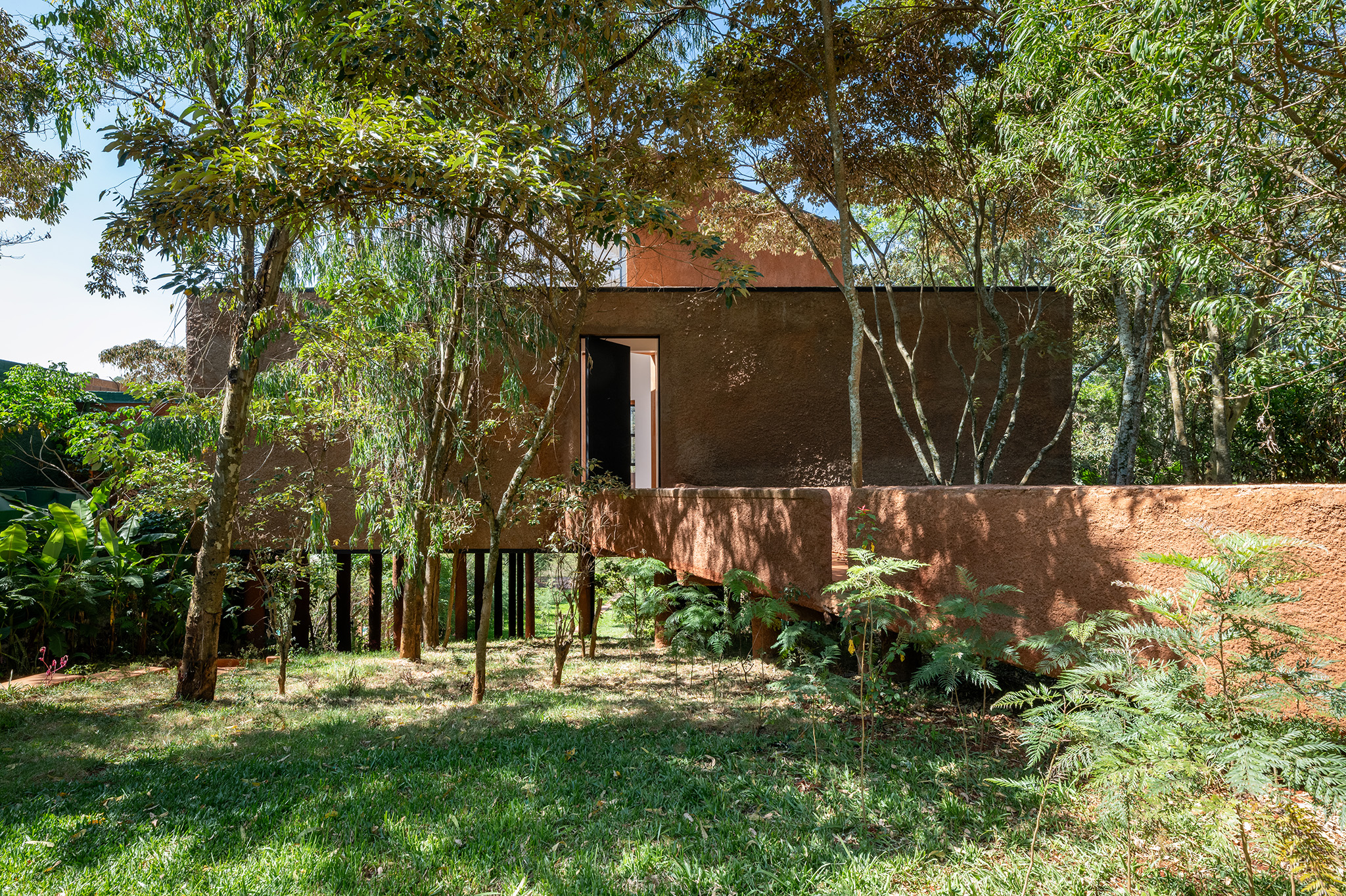 Estudio Kaloki Nyamai por Adjaye Associates. Fotografía por Mutahi Chiira.